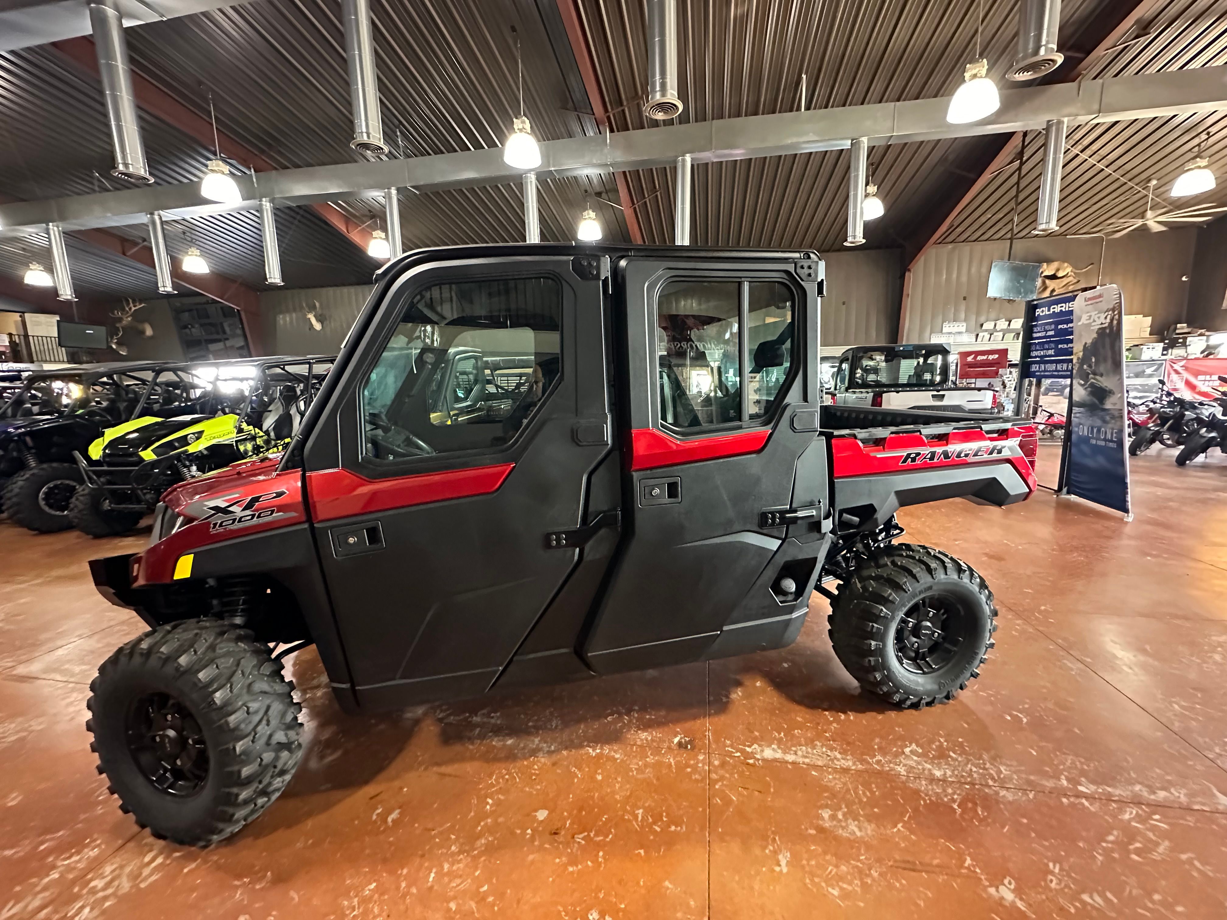 2025 POLARIS XP1000 Photo 1 Thumbnail