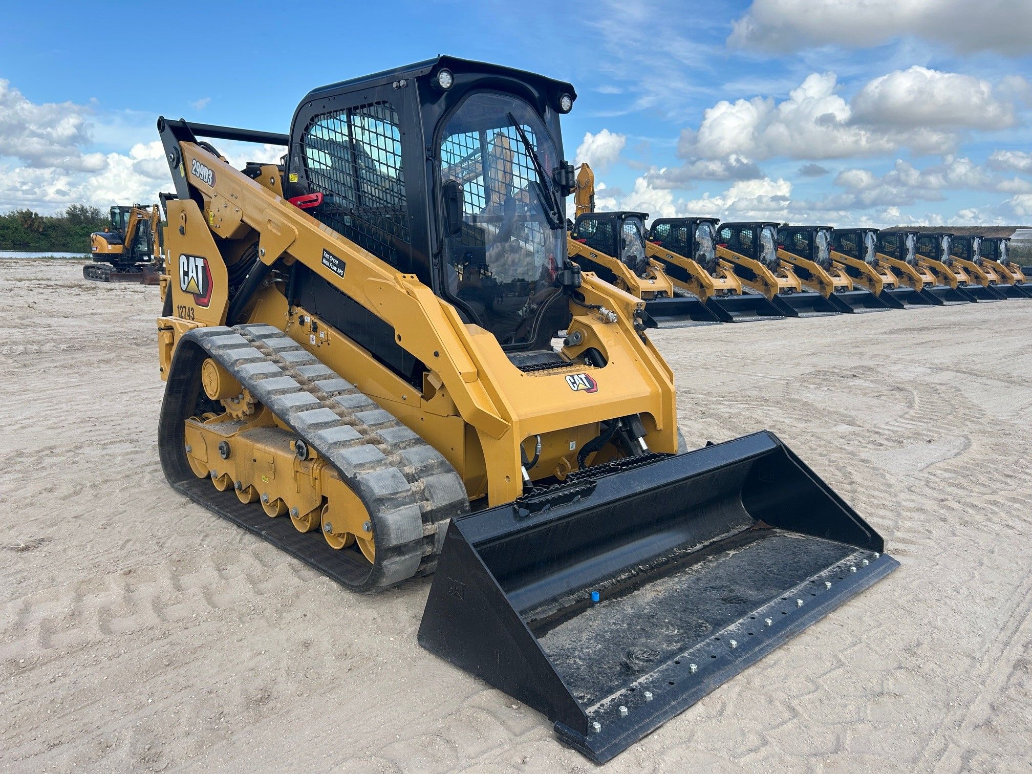 2024 CAT 299D3 Photo 6 Thumbnail