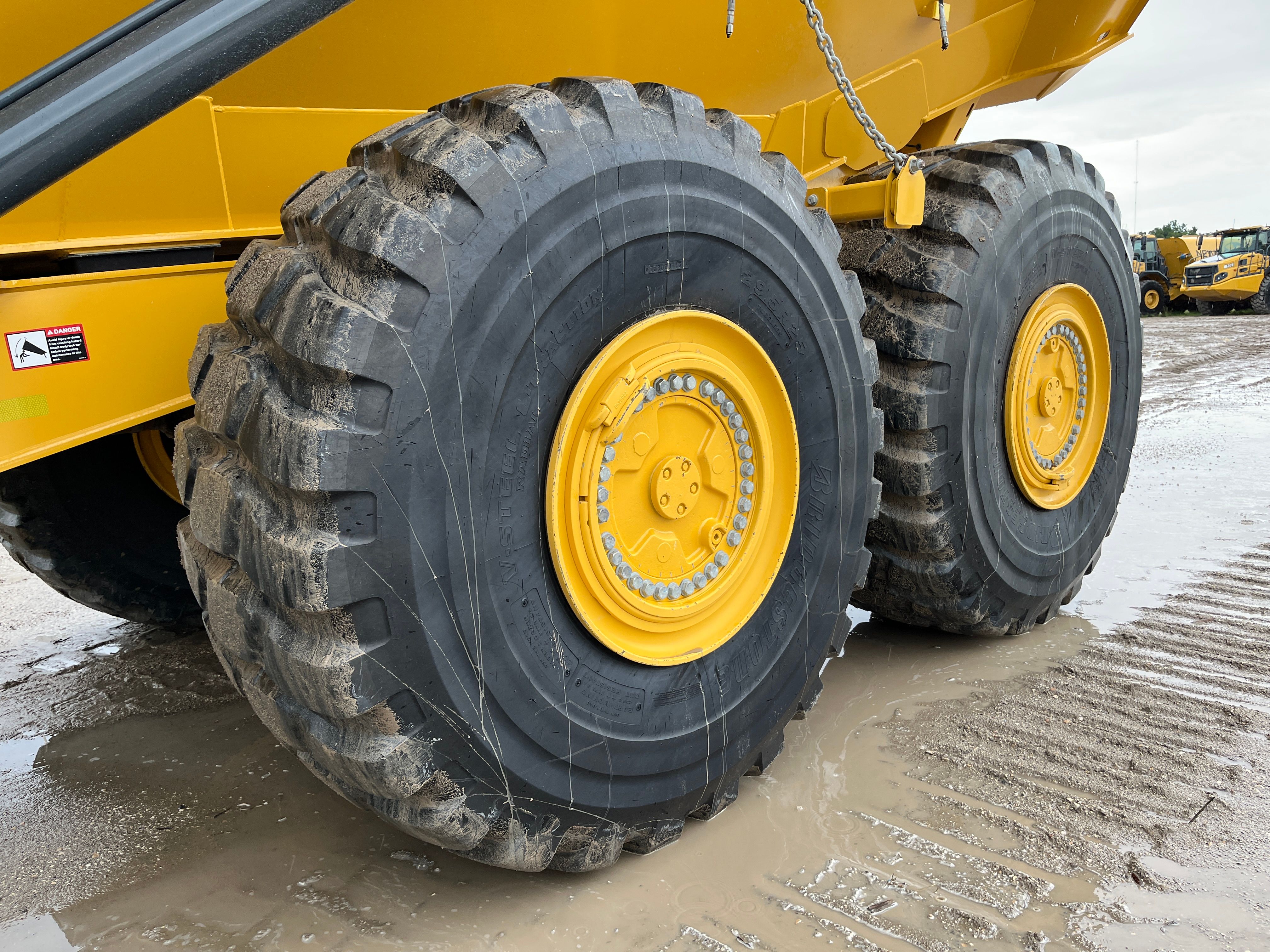 2023 JOHN DEERE 460P Photo 11 Thumbnail