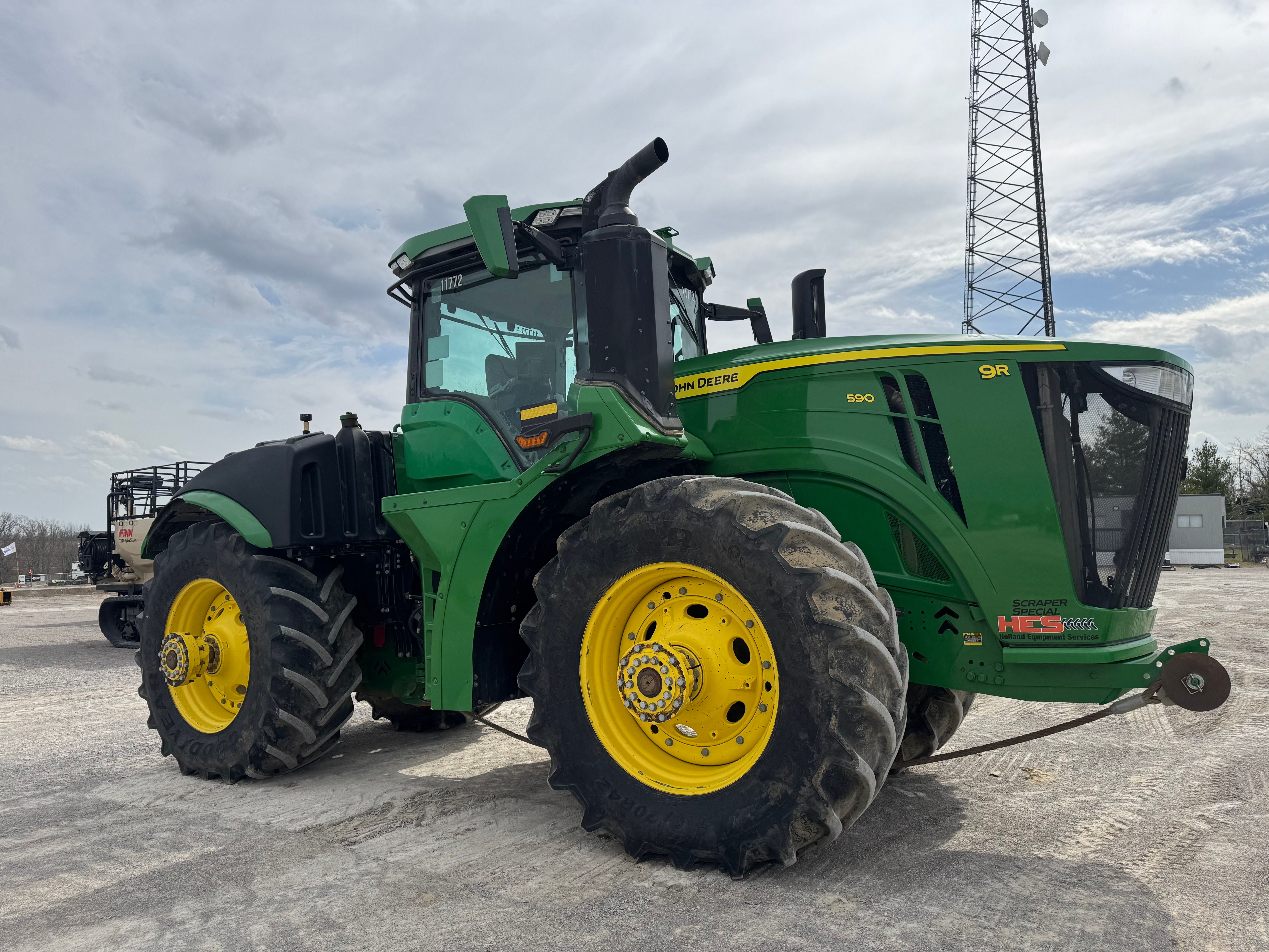 2022 JOHN DEERE 9R 590 Photo 13 Thumbnail