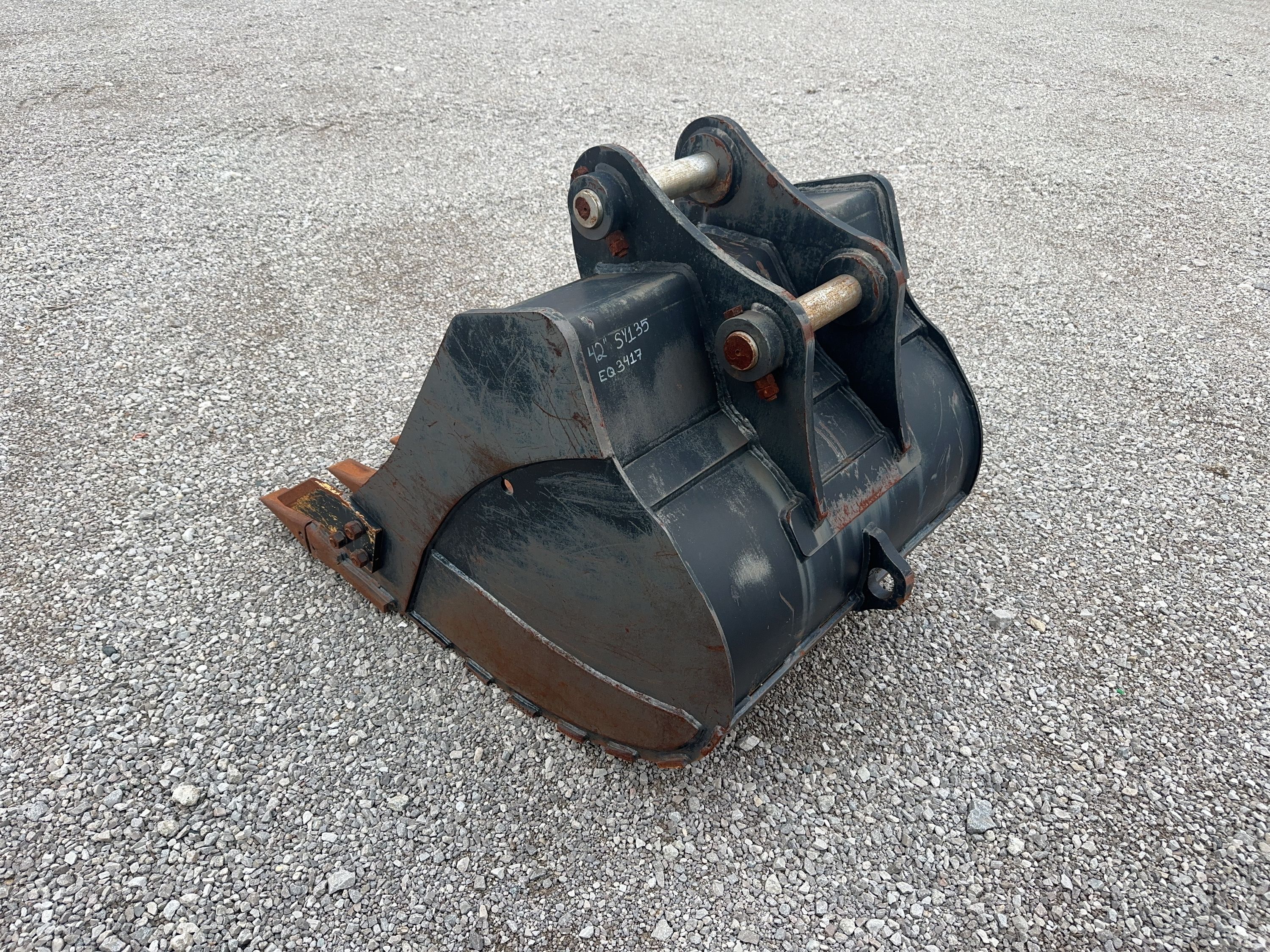 42" EXCAVATOR DIGGING BUCKET 65MM PIN Photo 3 Thumbnail