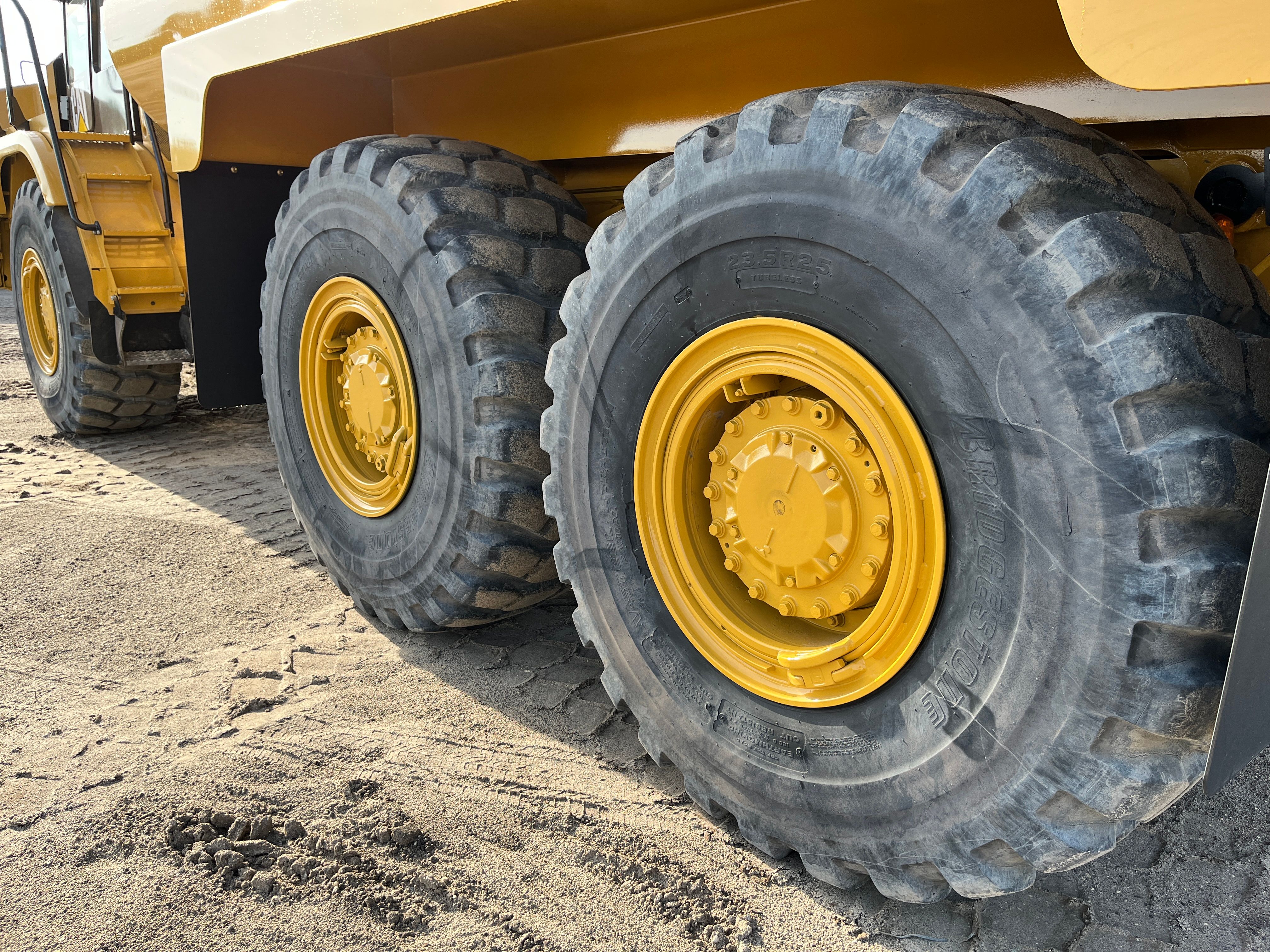 2019 CAT 730 Photo 15 Thumbnail