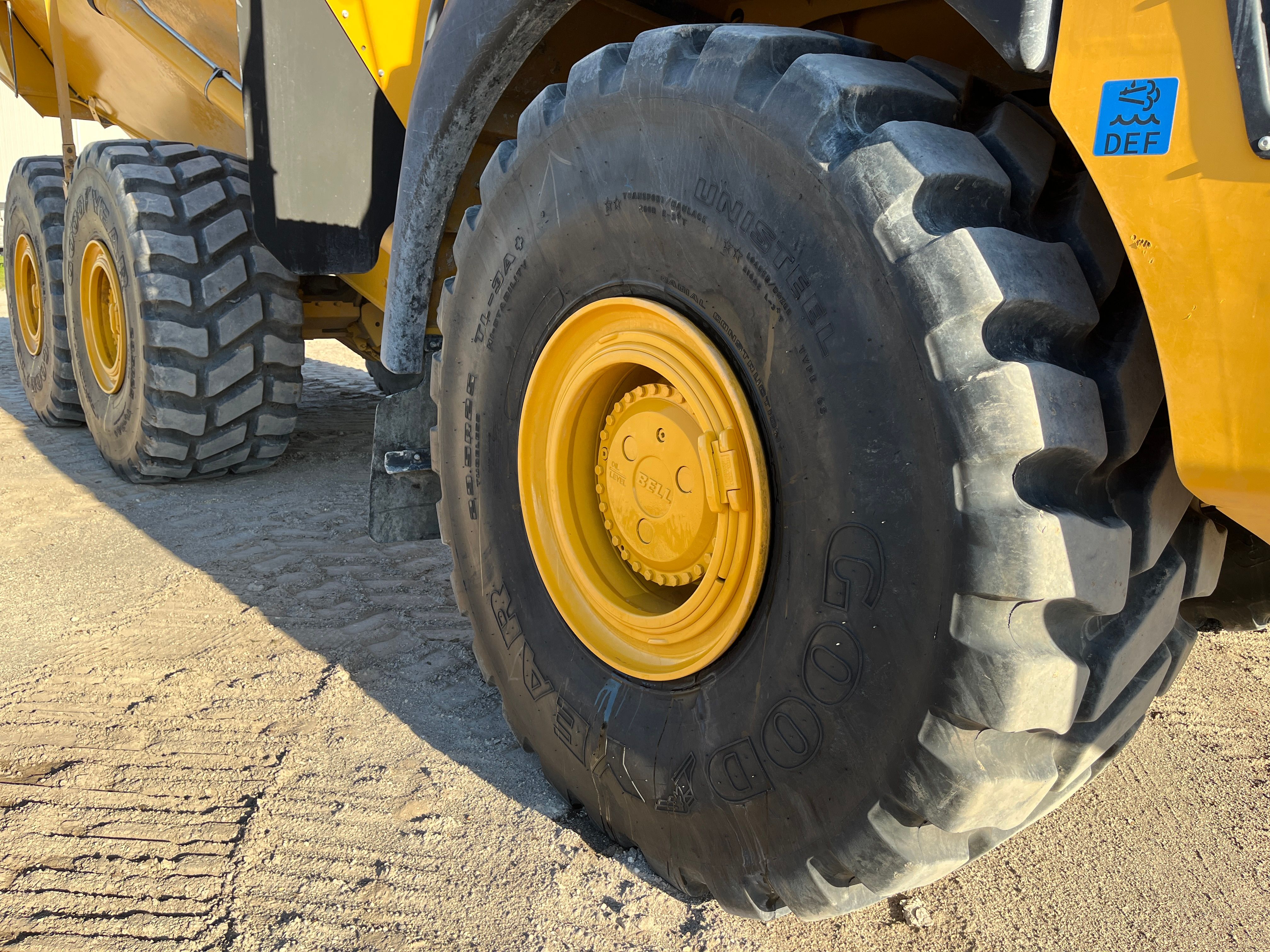 2025 BELL B45E Photo 16 Thumbnail