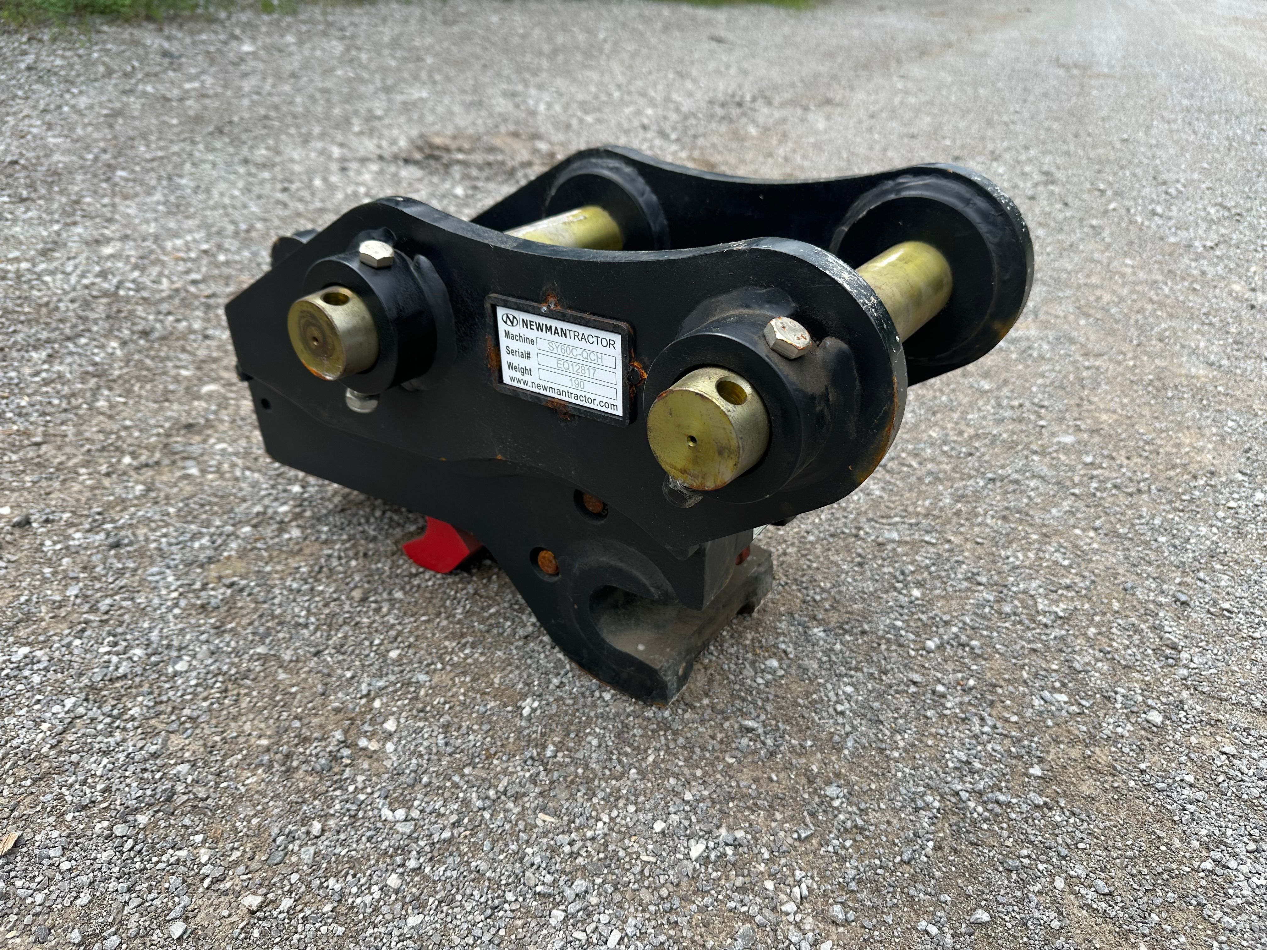 QCH HYDRAULIC QUICK COUPLER FOR SY60C Photo 2 Thumbnail