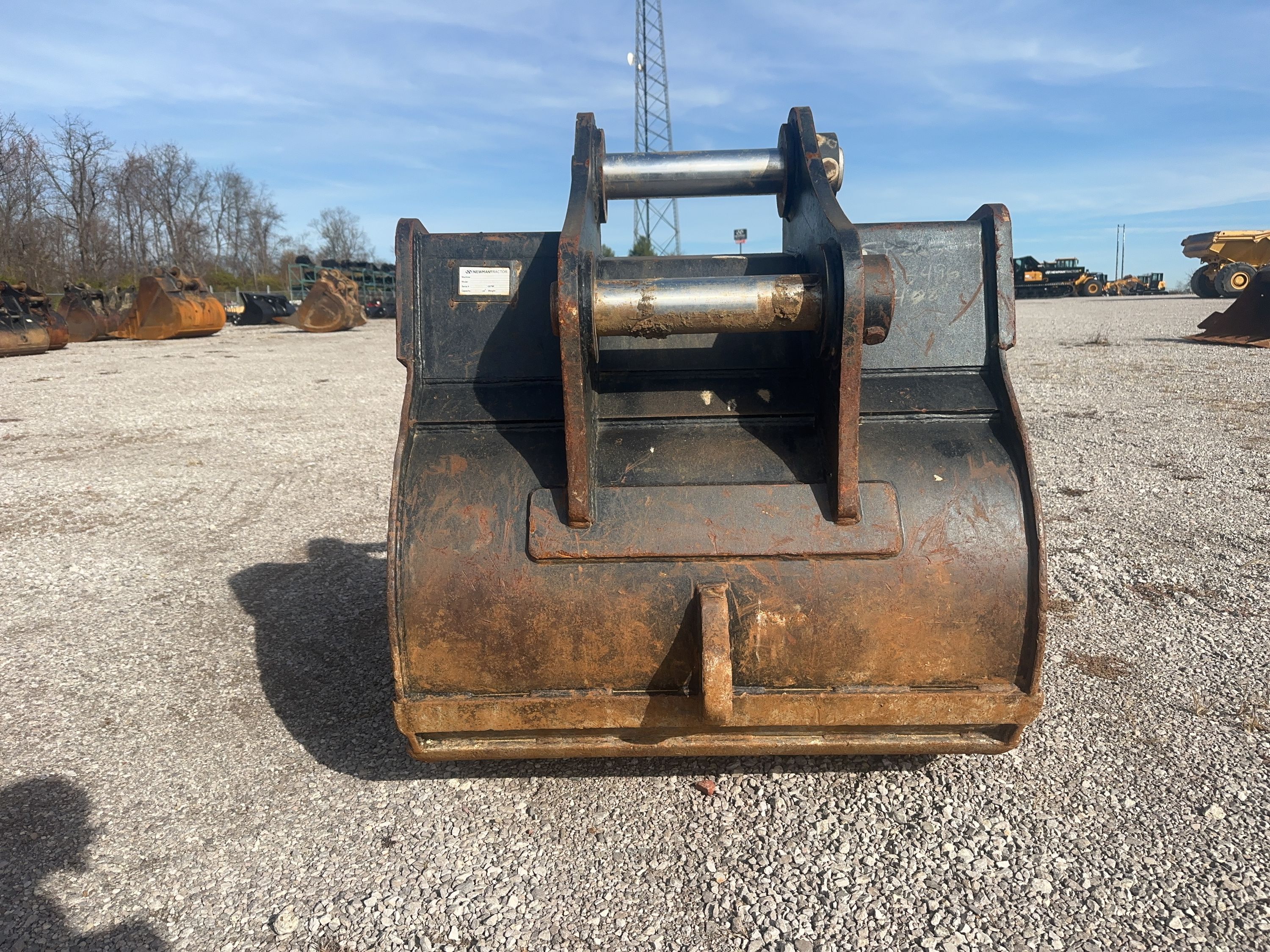 48" EXCAVATOR DIGGING BUCKET 90MM PIN Photo 4 Thumbnail