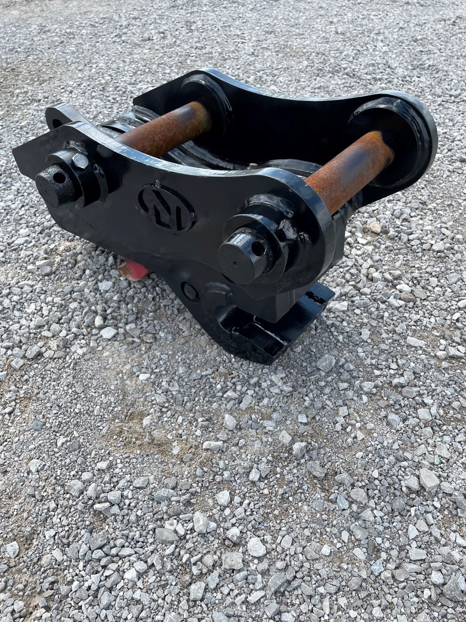 HYDRAULIC QUICK COUPLER FOR SY80U Photo 2 Thumbnail