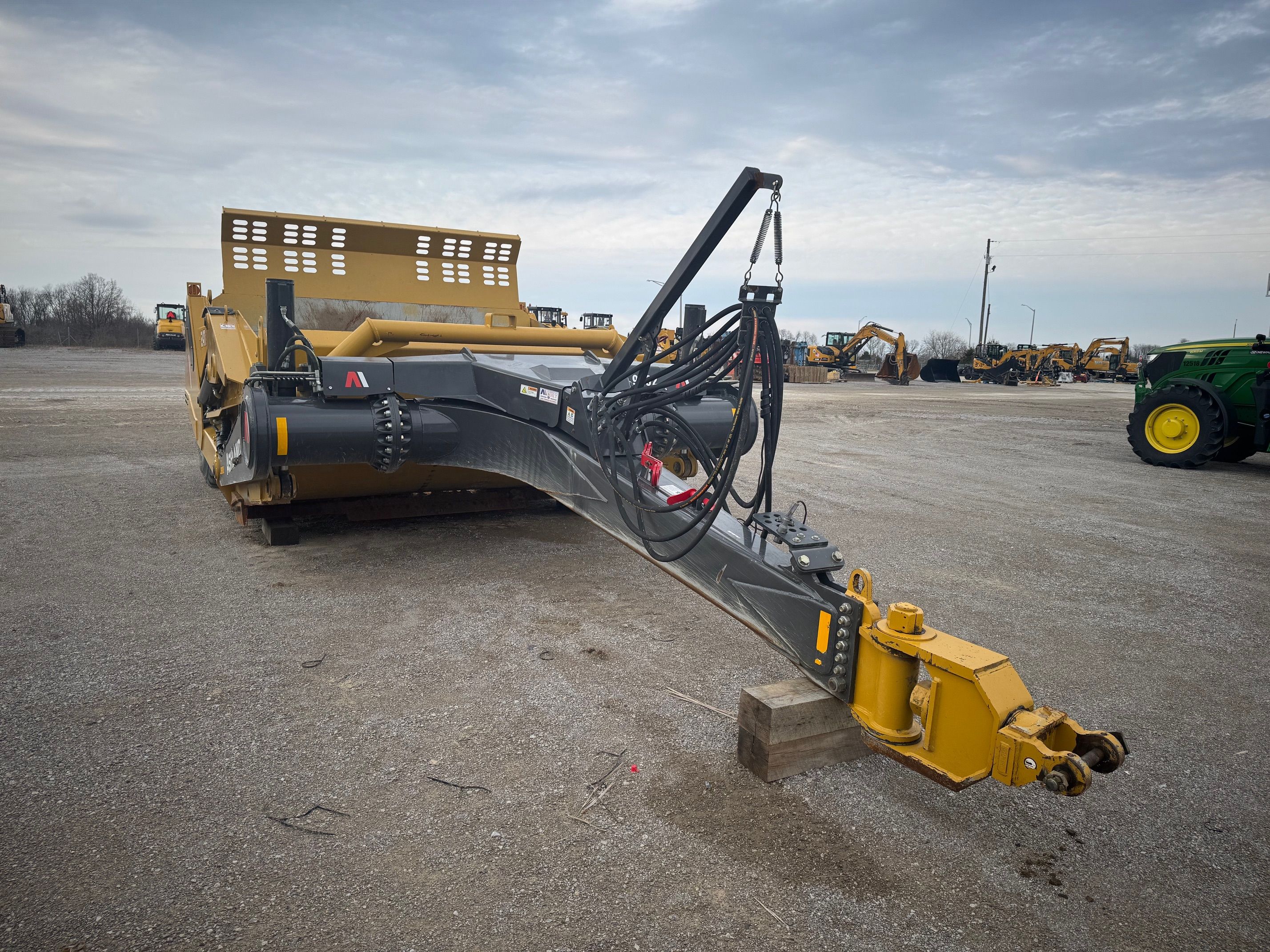 2022 ASHLAND 2411E PULL SCRAPER Photo 4 Thumbnail