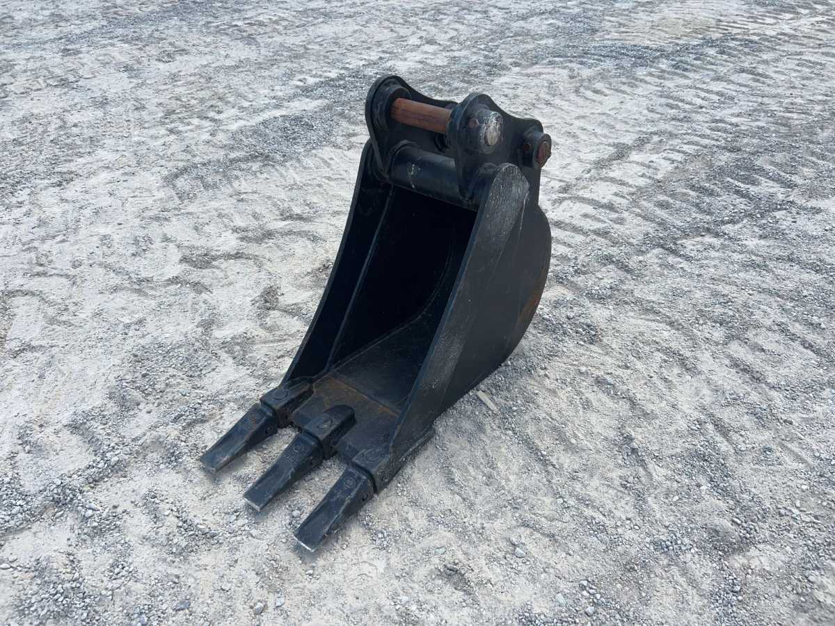 Equipment Photo - EQ6871