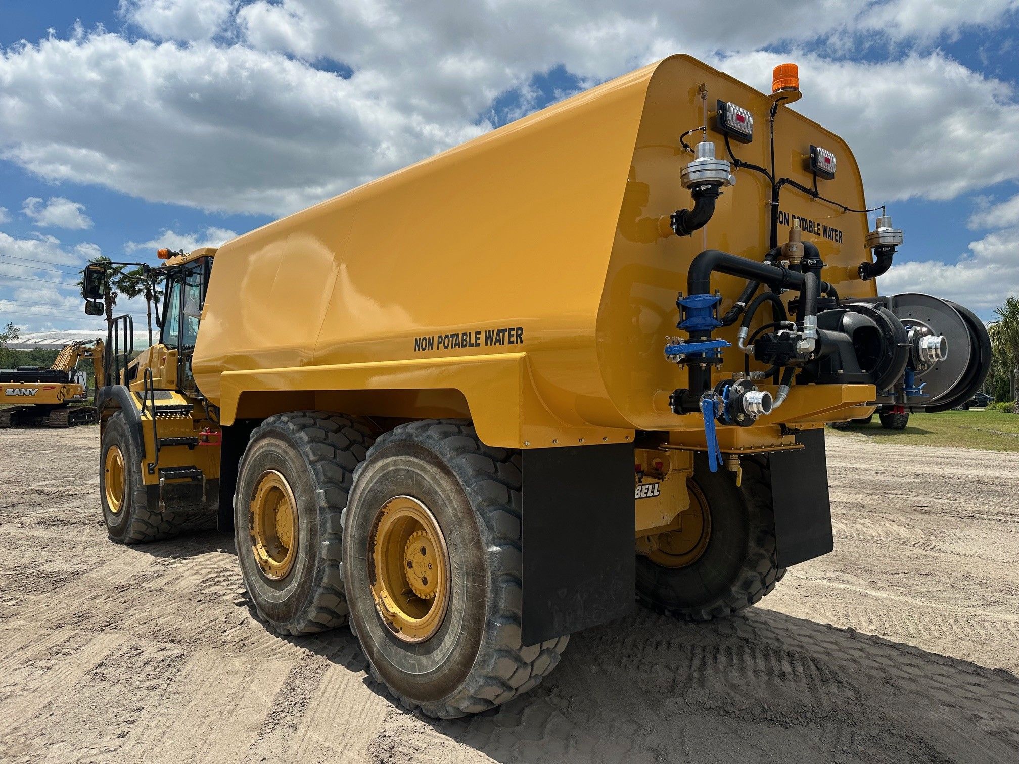 2021 BELL B25E Photo 3 Thumbnail