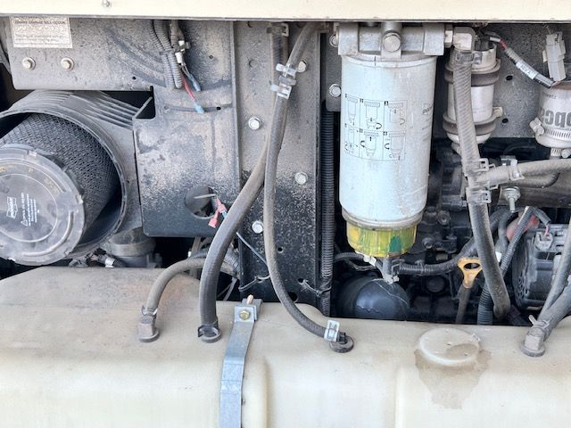 2023 DOOSAN P185 Photo 4 Thumbnail