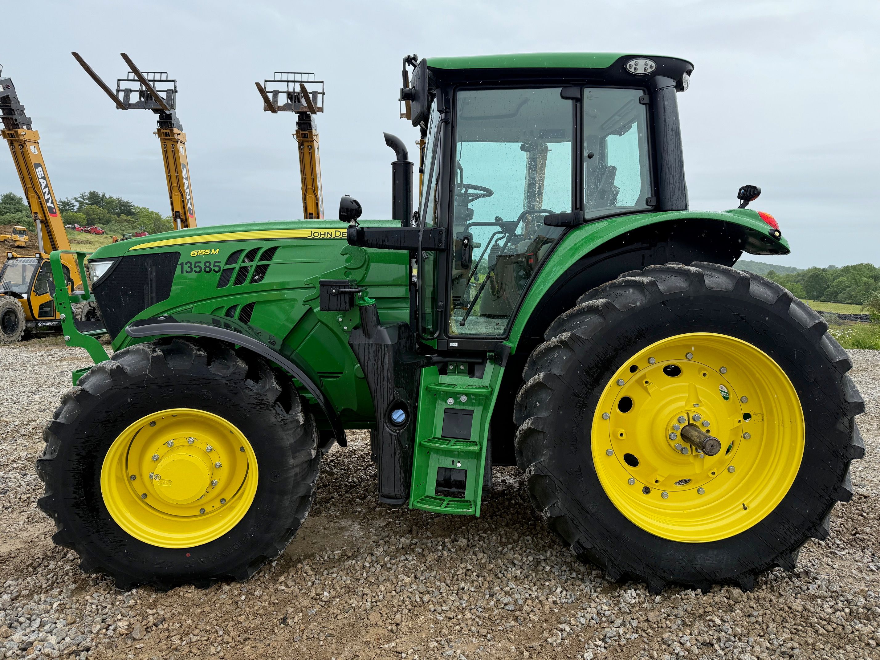2023 JOHN DEERE 6155M Photo 2 Thumbnail
