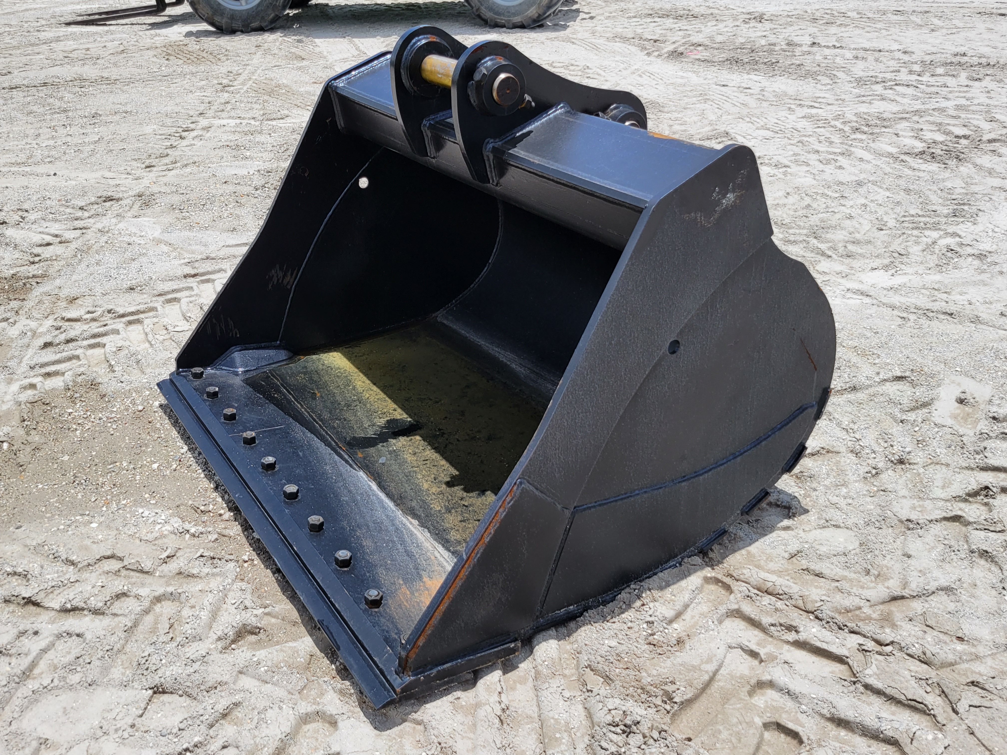 60" EXCAVATOR DITCH CLEANING BUCKET 65MM PIN Photo 1 Thumbnail