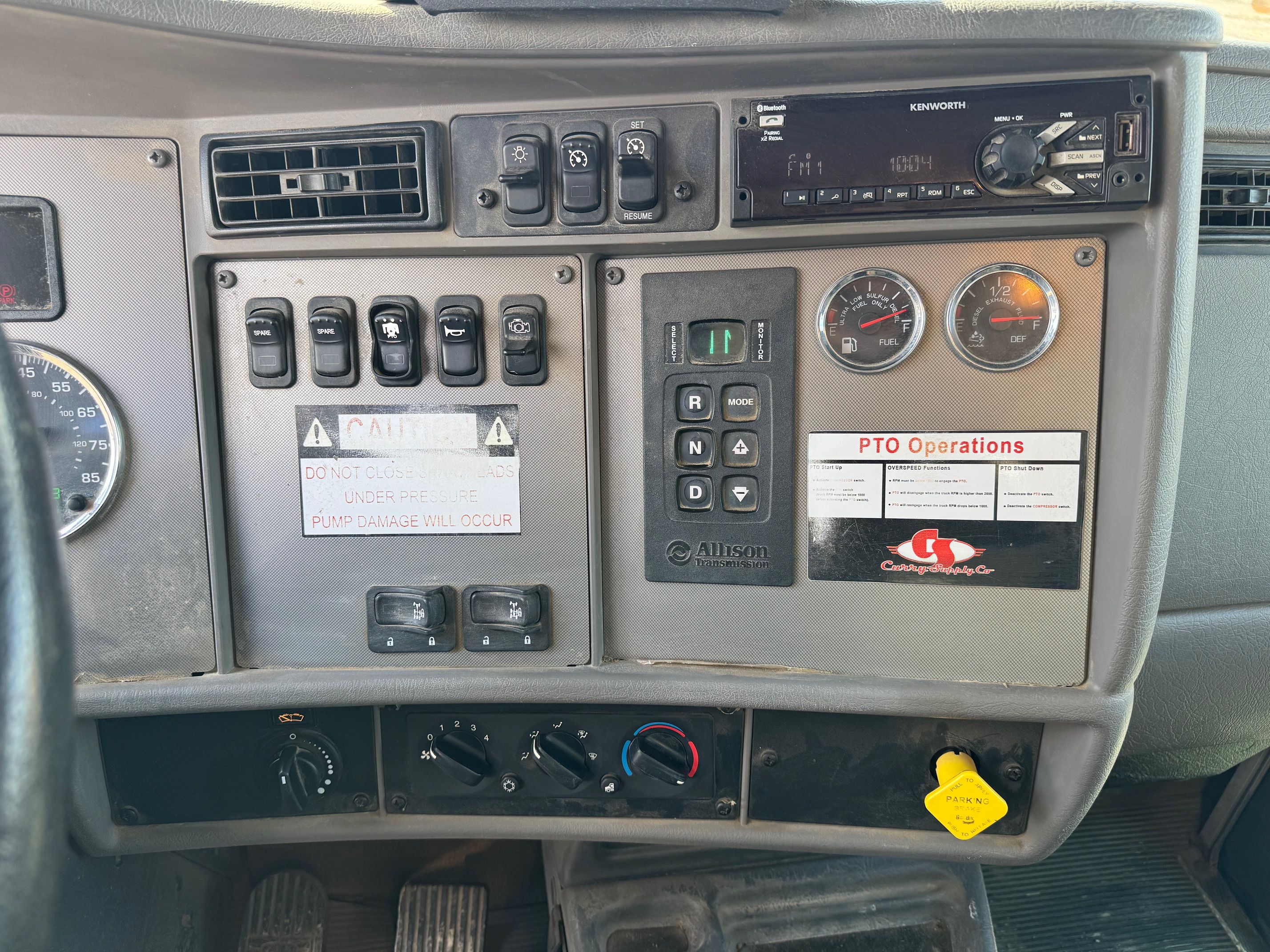 2020 KENWORTH T370 WATER Photo 7 Thumbnail