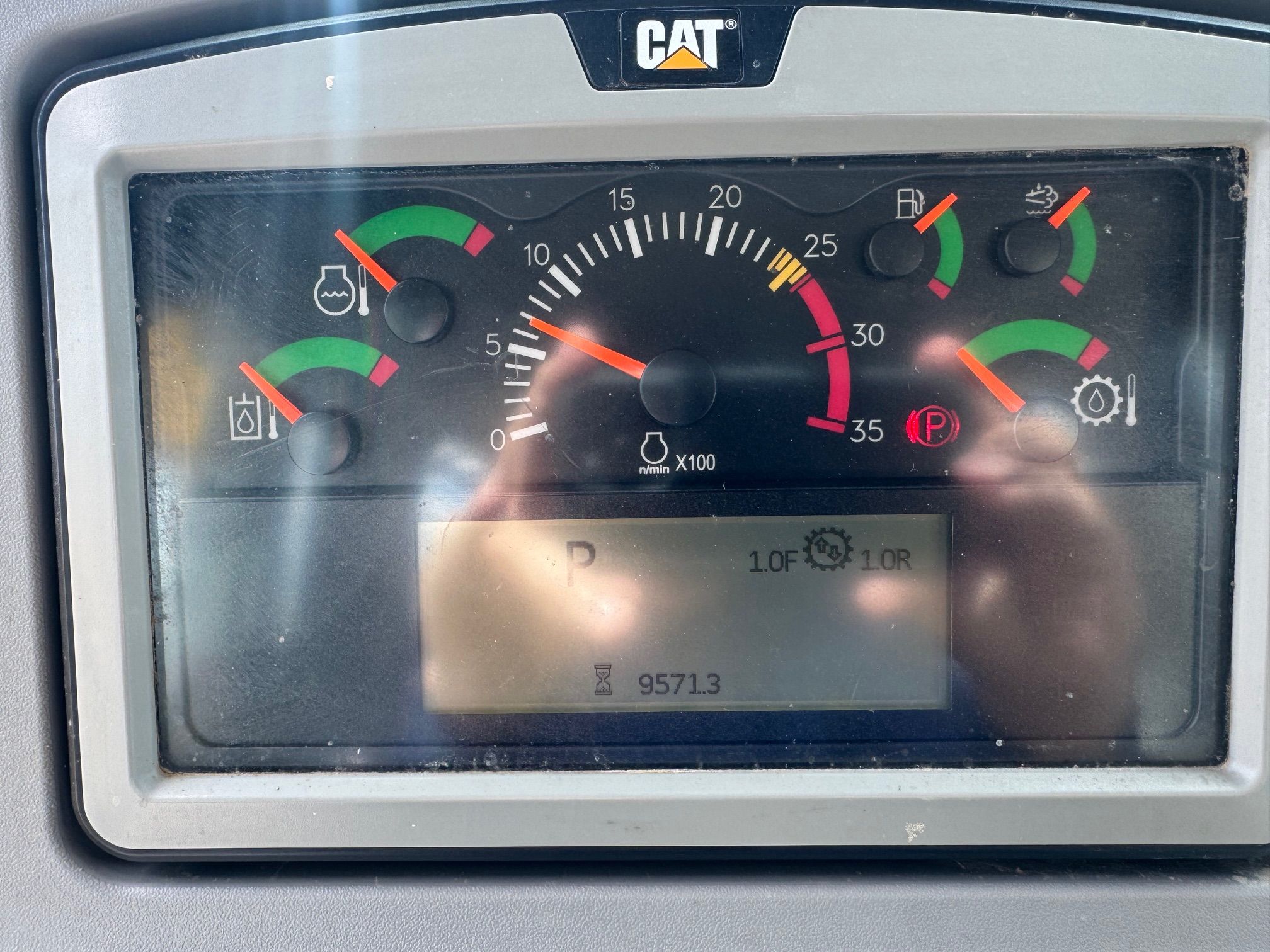 2017 CAT D8T Photo 12 Thumbnail