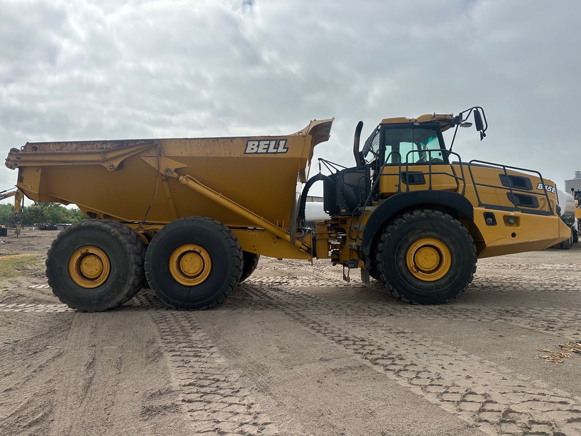 2019 BELL B45E Photo 5 Thumbnail