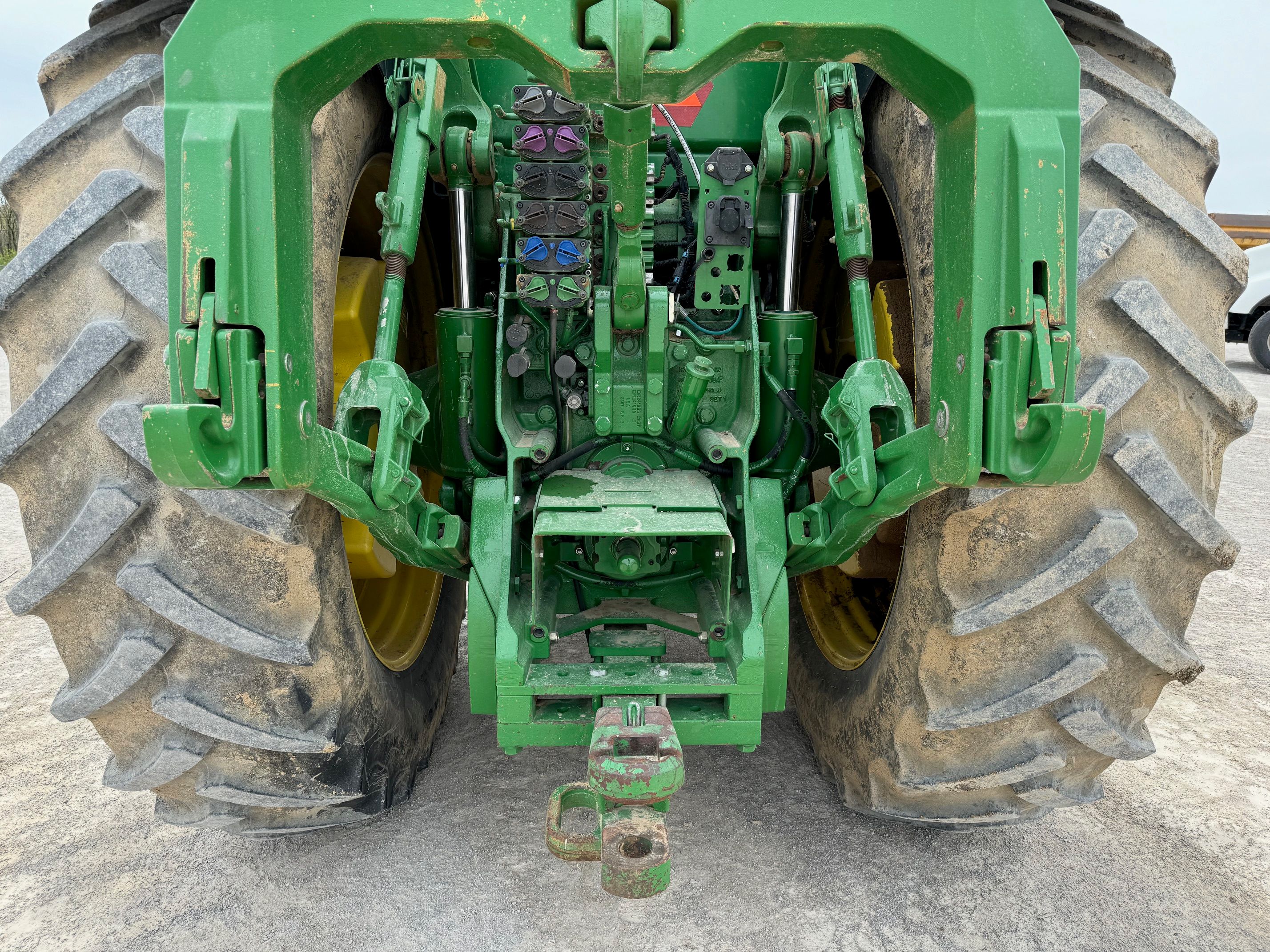 2012 JOHN DEERE 8360R Photo 3 Thumbnail