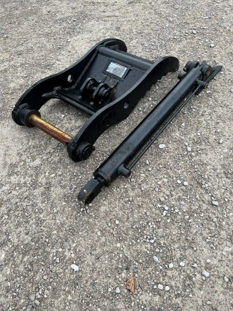 THUMB FOR SY35U (NO QUICK COUPLER) Photo 3 Thumbnail