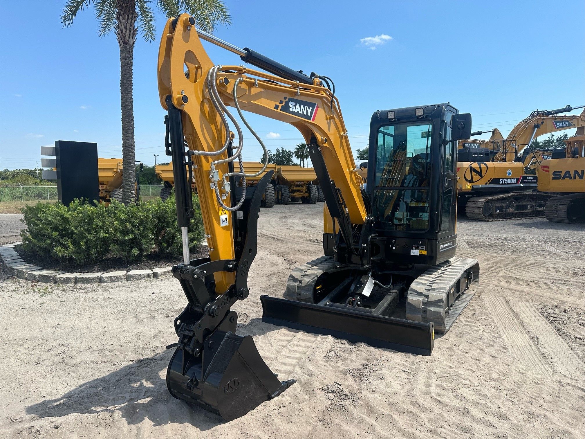 2023 SANY SY50U Photo 1 Thumbnail
