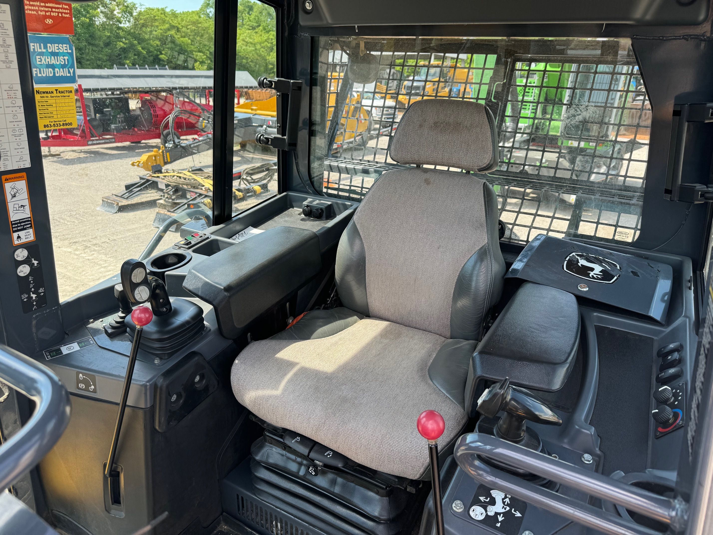 2017 JOHN DEERE 850K WLT Photo 7 Thumbnail