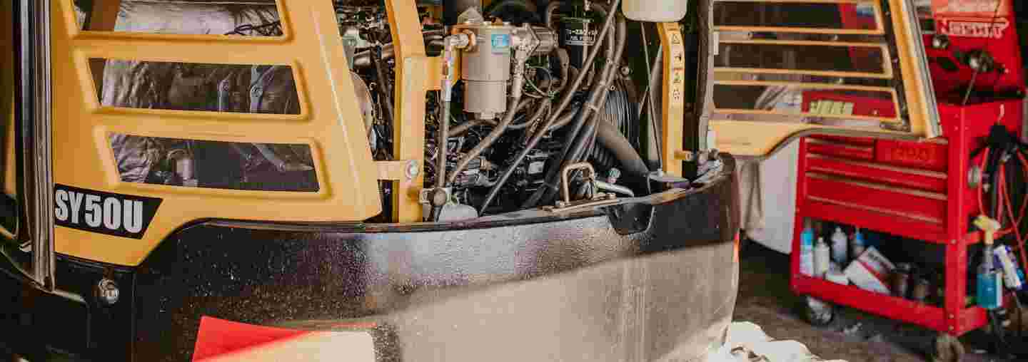 sany-sy50u-engine-compartment-parts-banner
