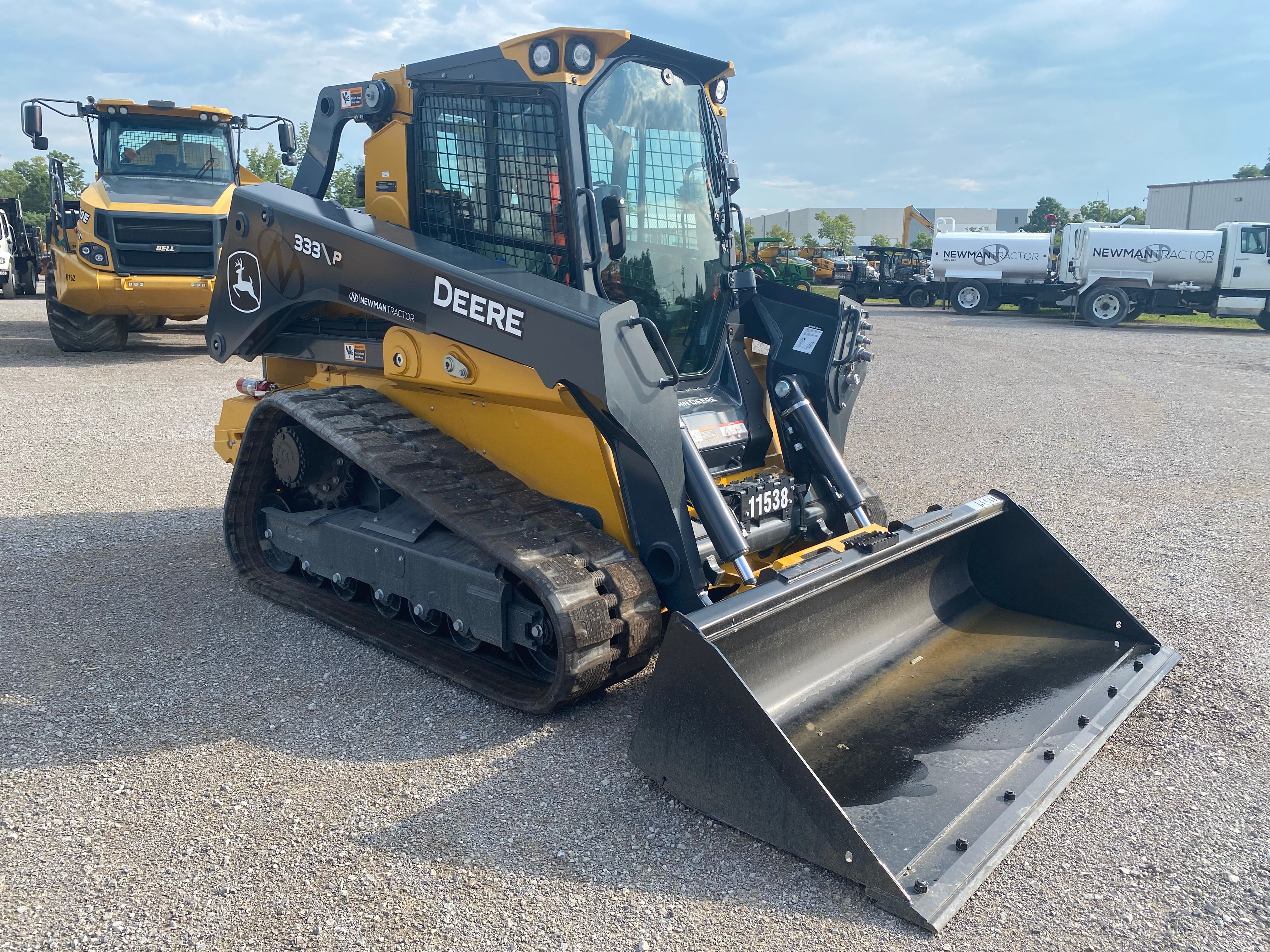 2024 JOHN DEERE 333P Photo 6 Thumbnail