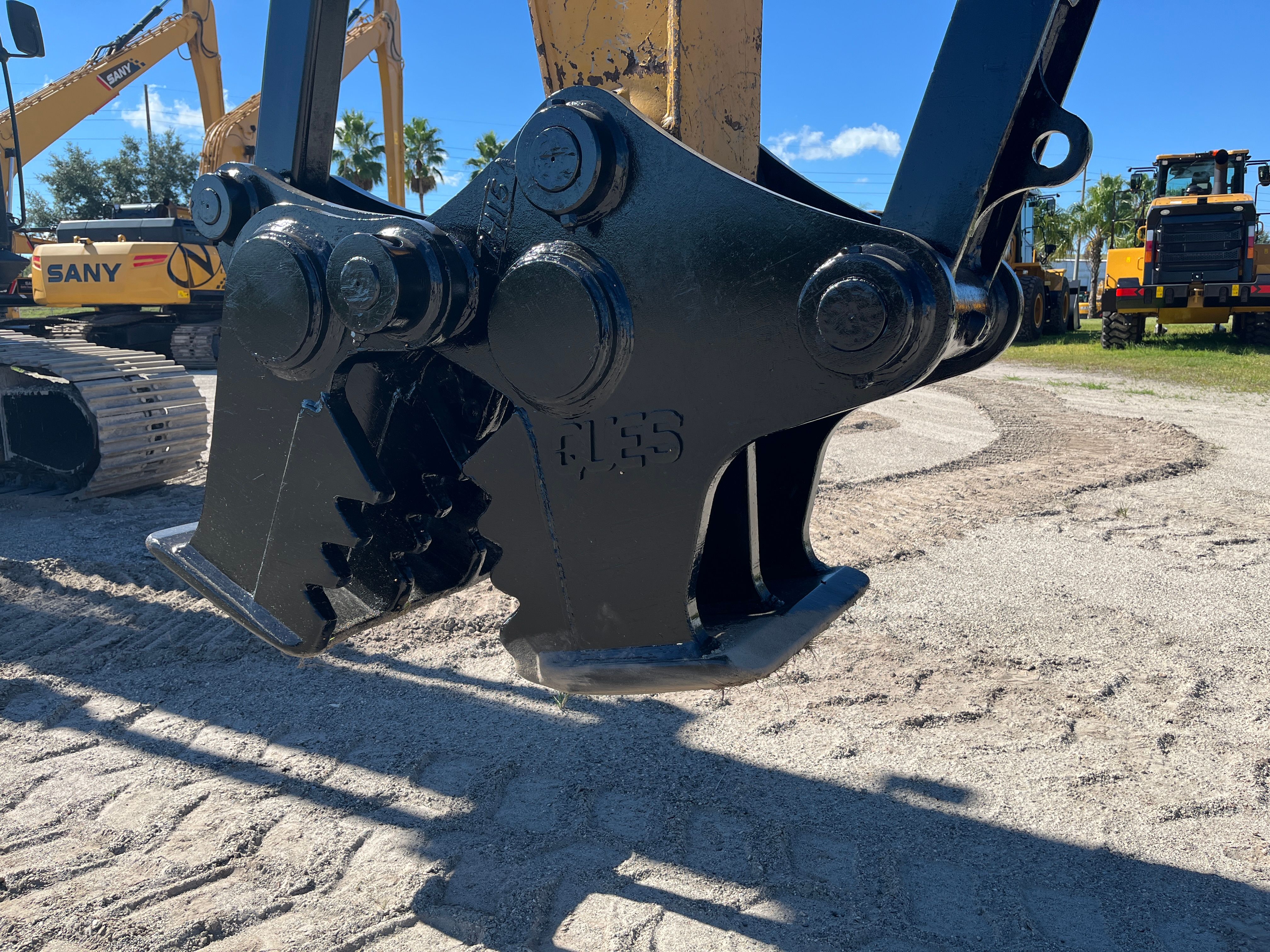 CONCRETE PULVERIZER FOR SY265C Photo 2 Thumbnail