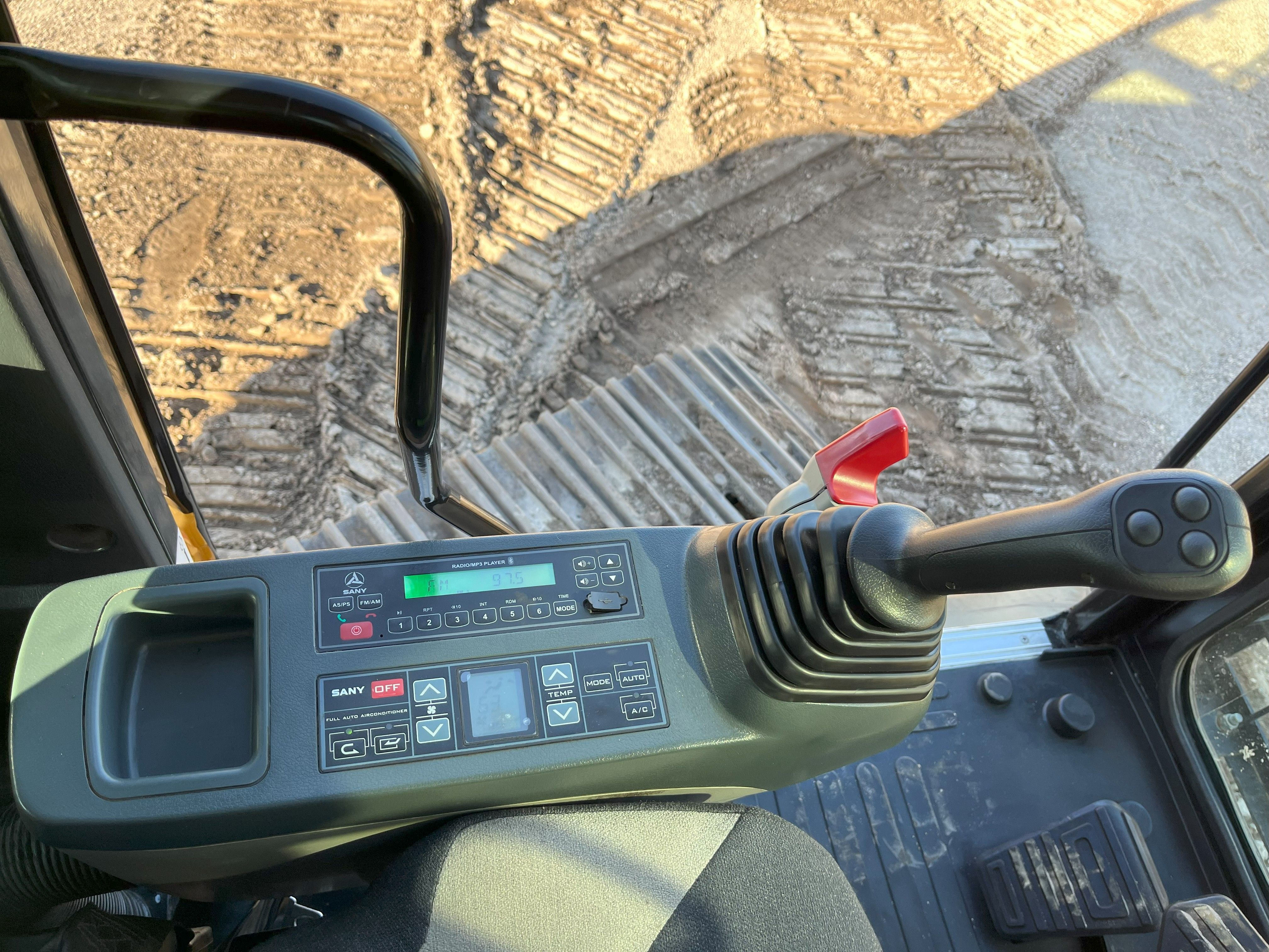 2023 SANY SY265C Photo 8 Thumbnail