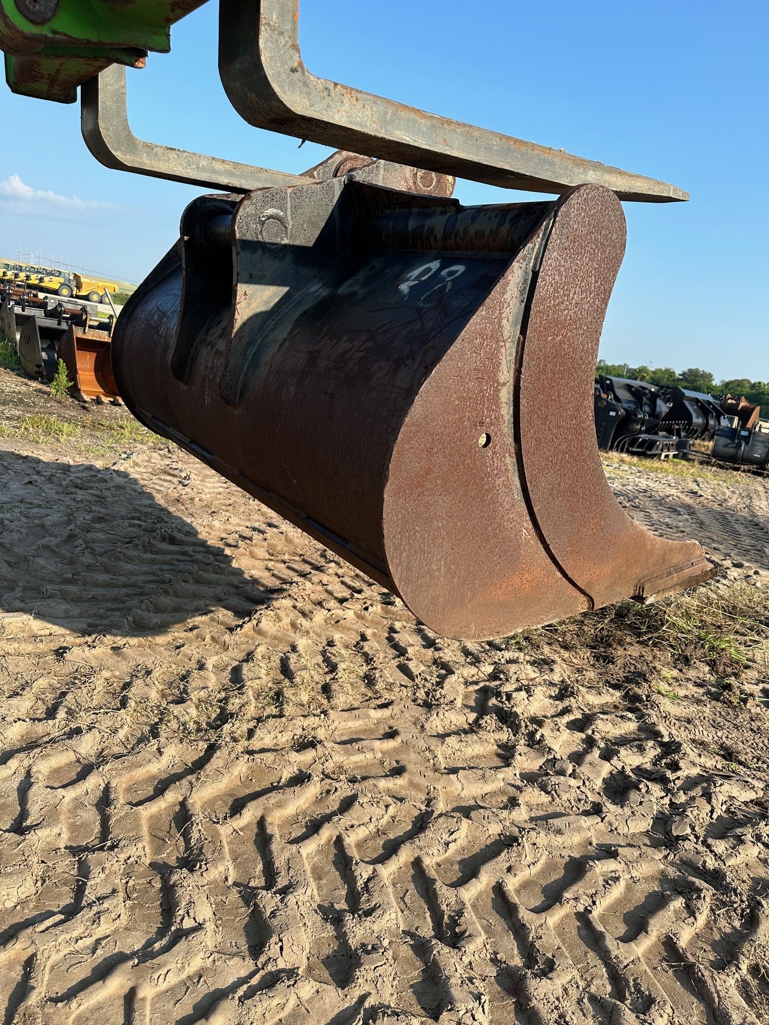 84" BUCKET FOR SANY SY335C Photo 6 Thumbnail