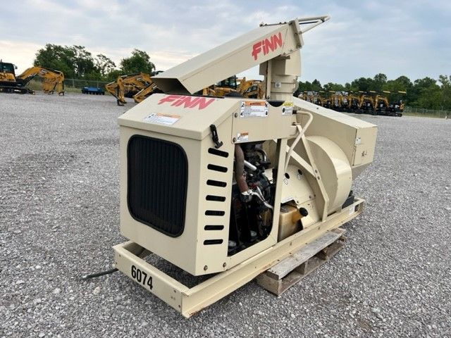 2018 FINN B70RH-39 SKID MOUNT STRAW BLOWER Photo 2 Thumbnail