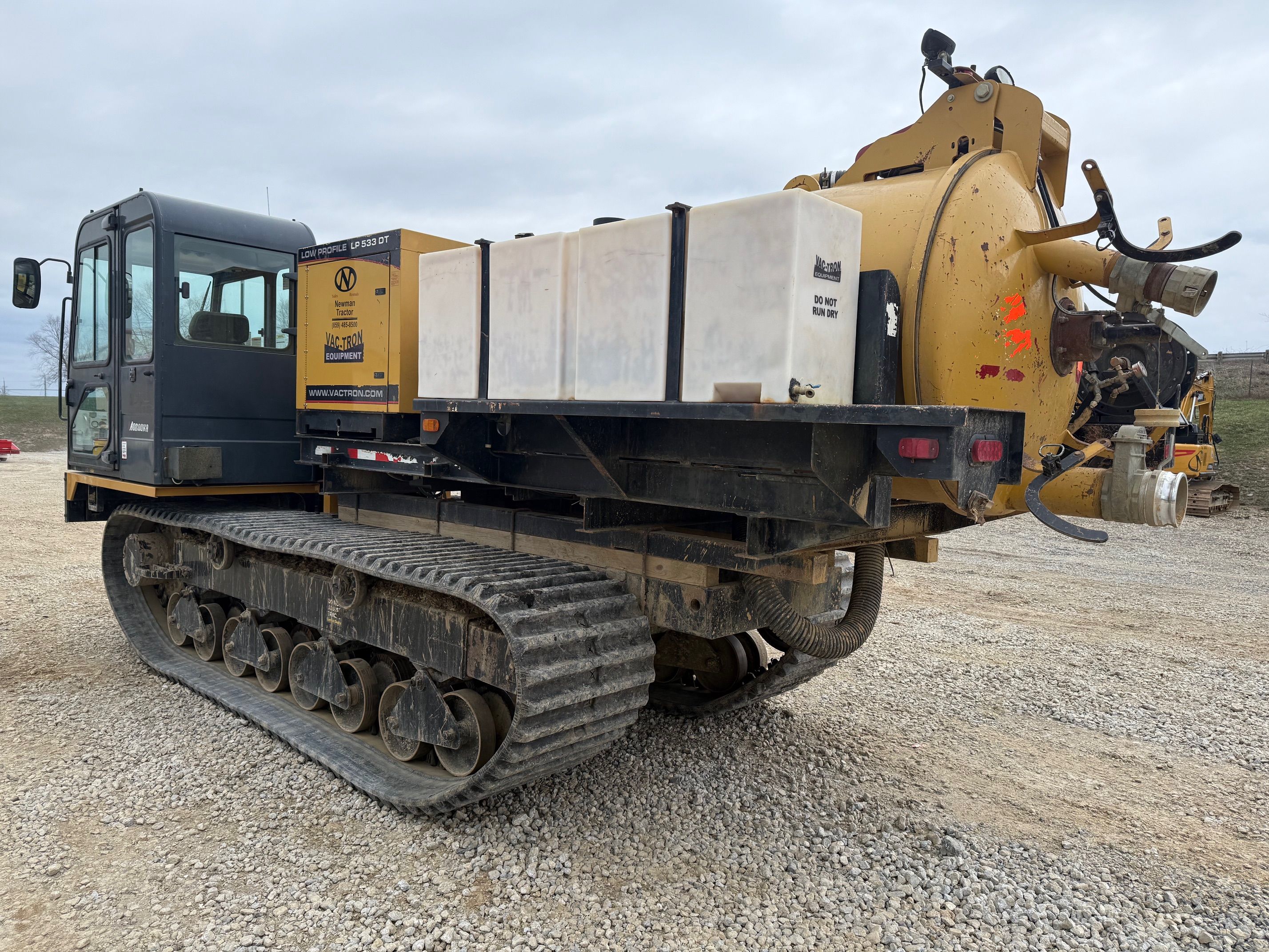 2014 MOROOKA MST 1500VD Photo 2 Thumbnail