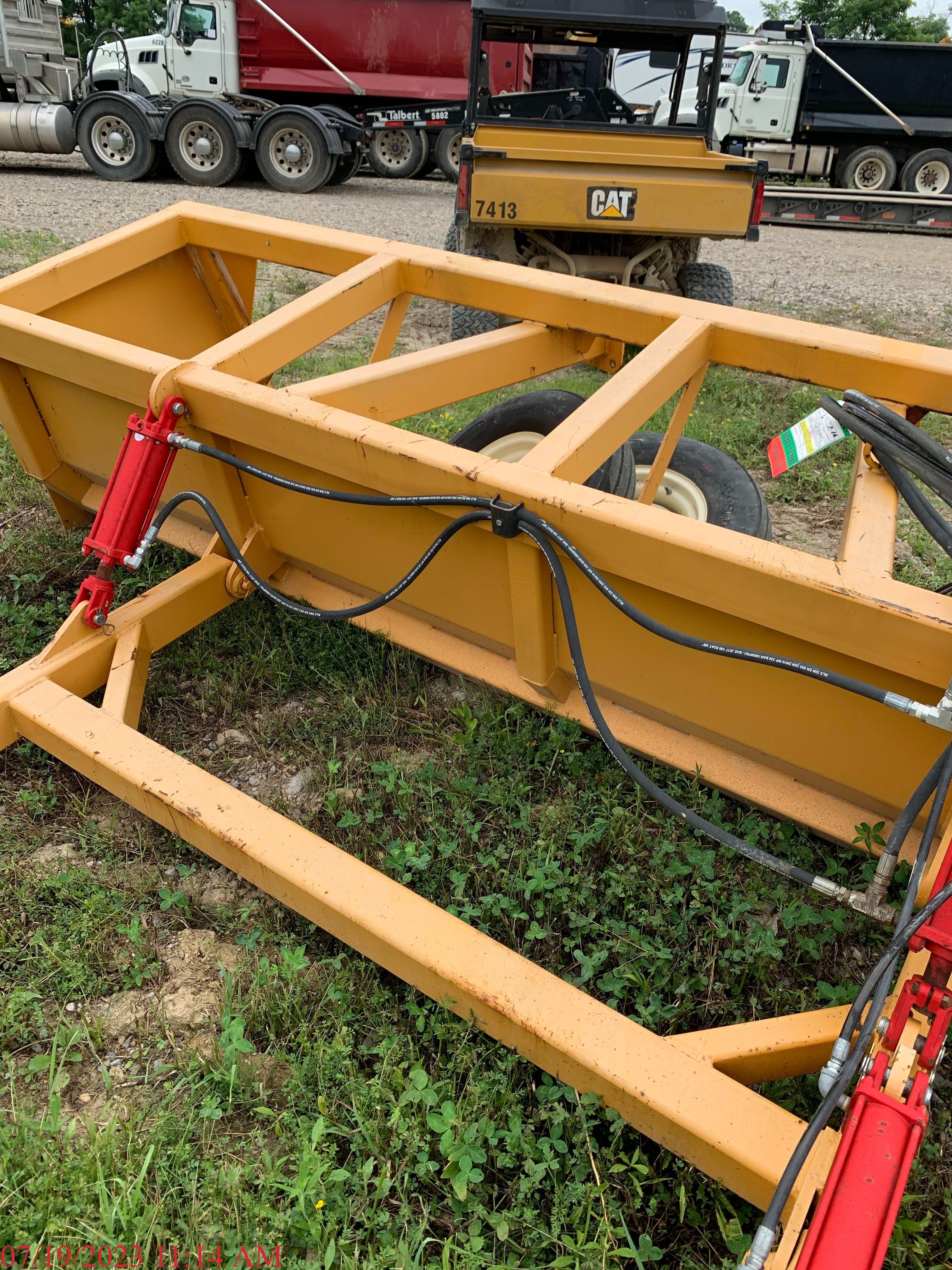 2018 FRESNO BOX SCRAPER-12F Photo 5 Thumbnail