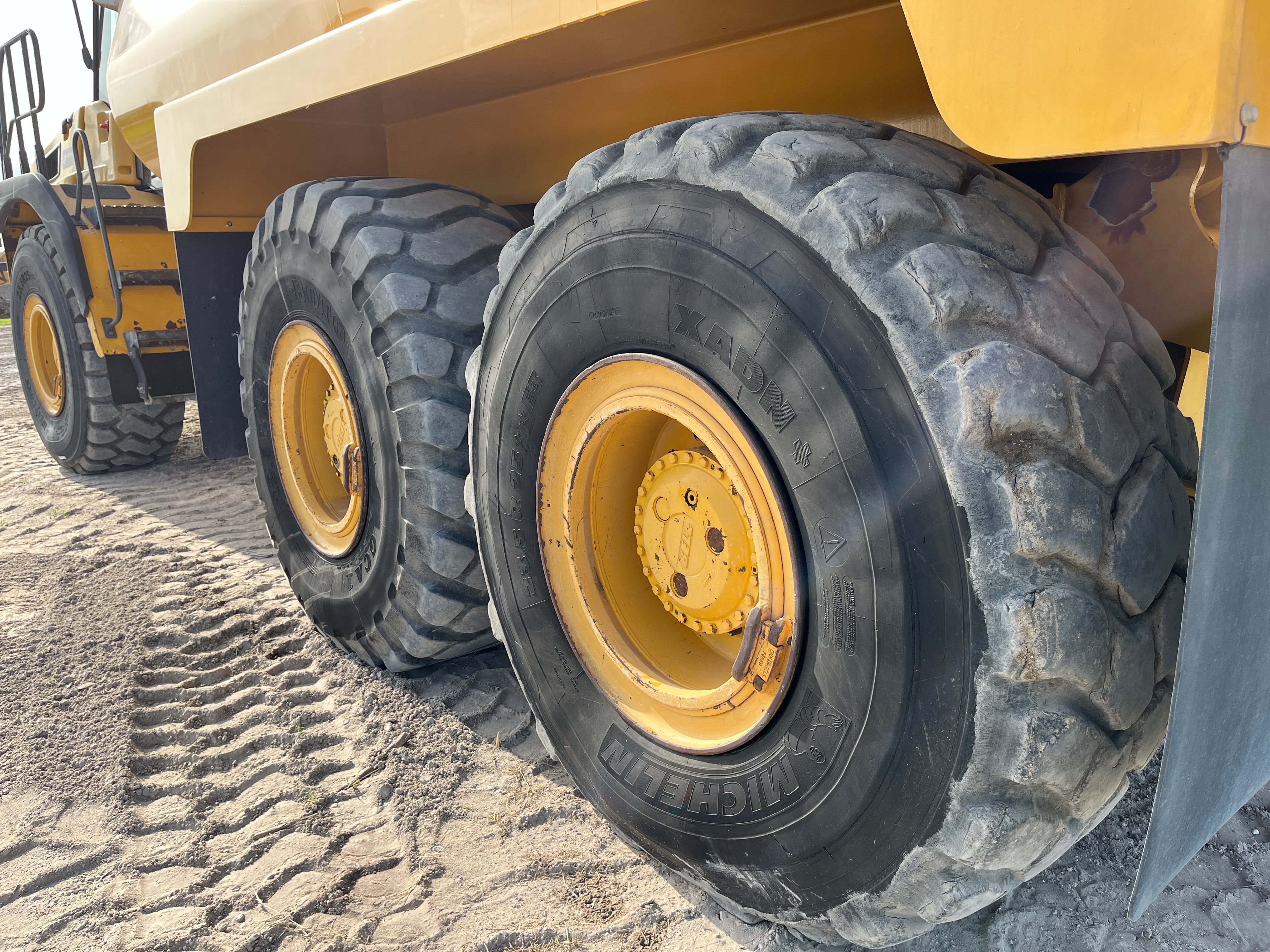 2019 BELL B30E Photo 13 Thumbnail