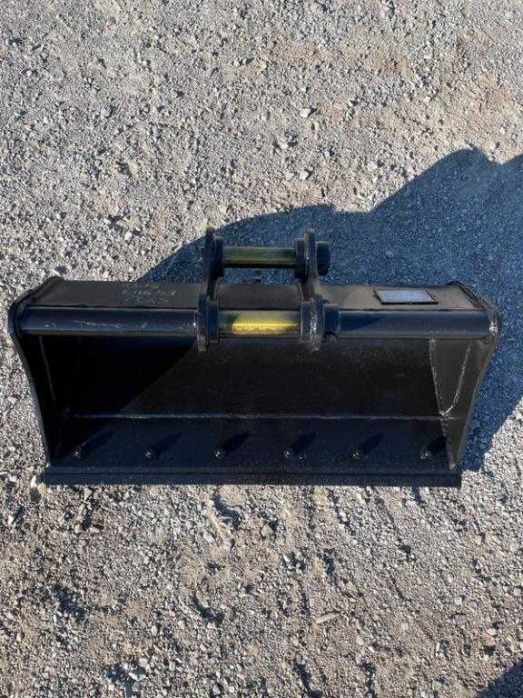 36" EXCAVATOR DITCH CLEANING BUCKET 40MM PIN Photo 1