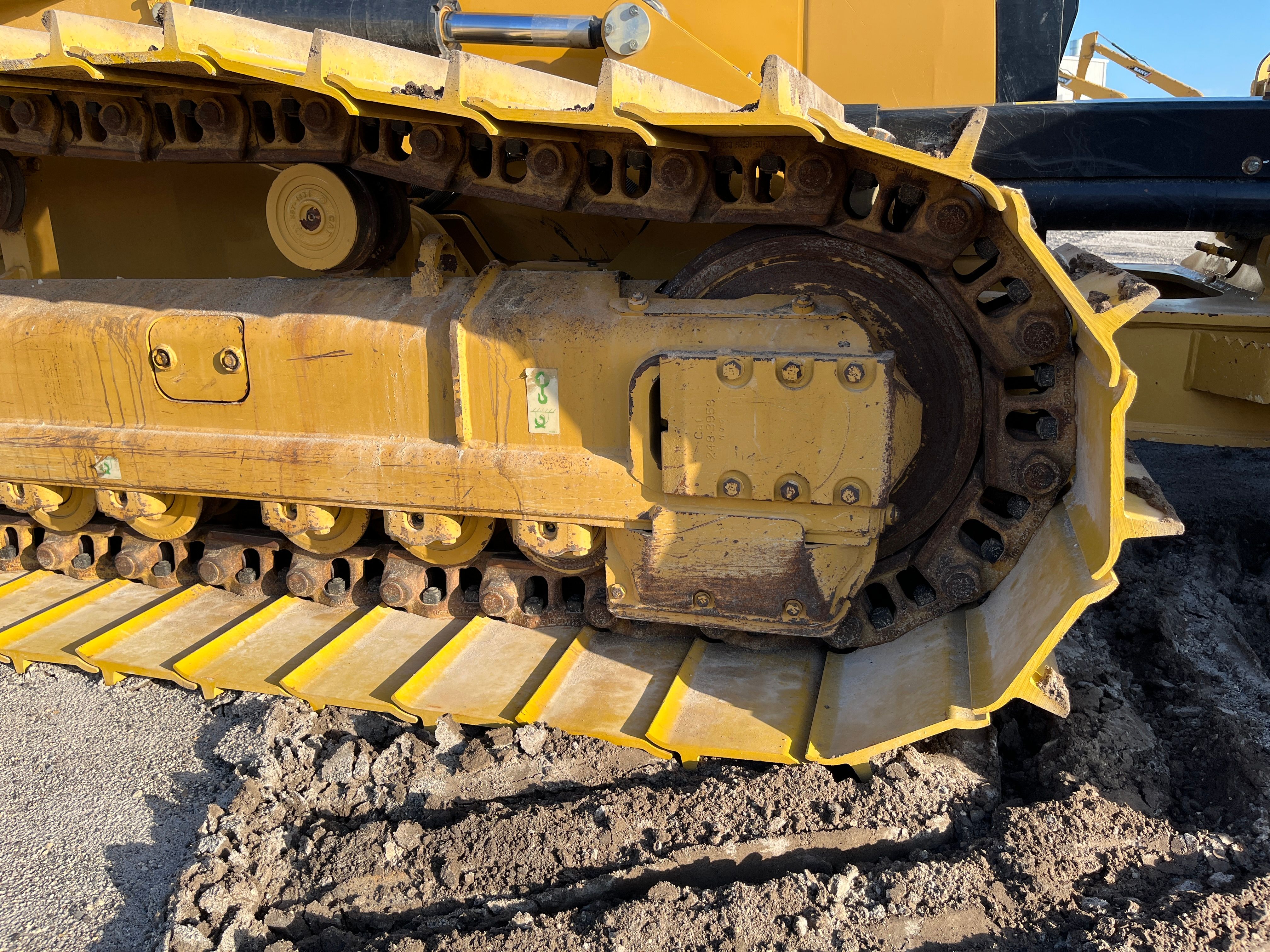 2021 CAT D4 LGP Photo 17 Thumbnail