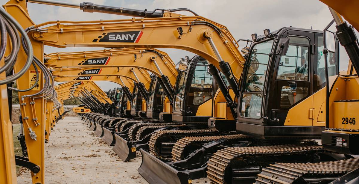 Newman Tractor Image