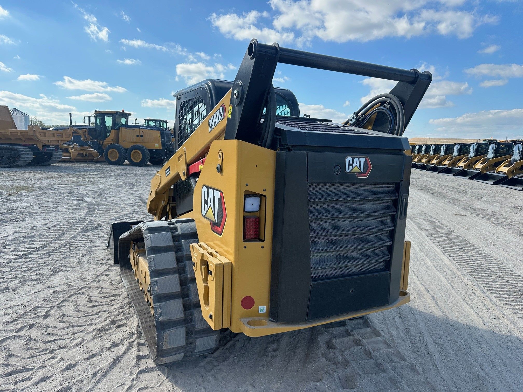 2024 CAT 299D3 Photo 3 Thumbnail