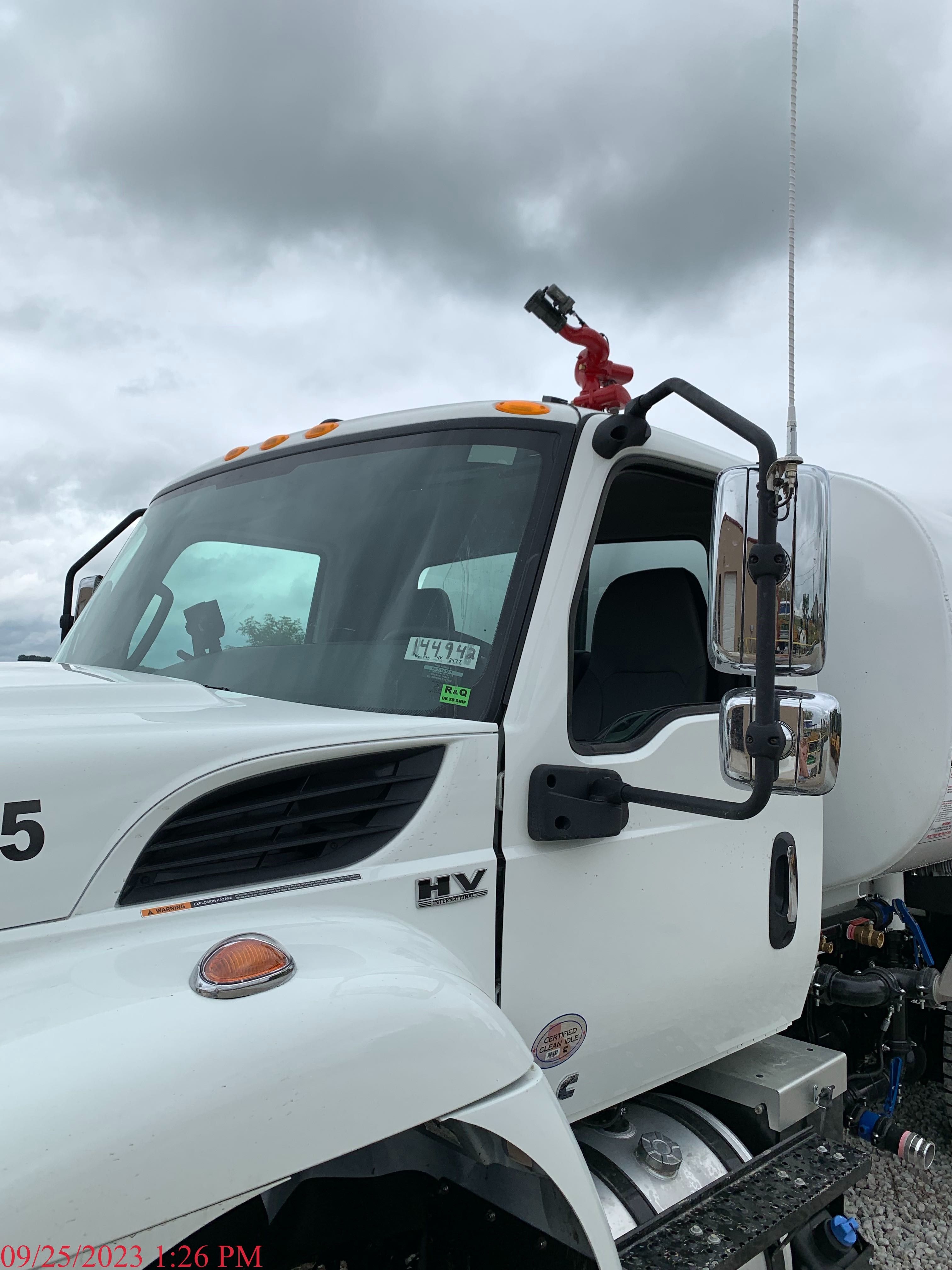 2024 INTERNATIONAL HV607 Photo 3 Thumbnail