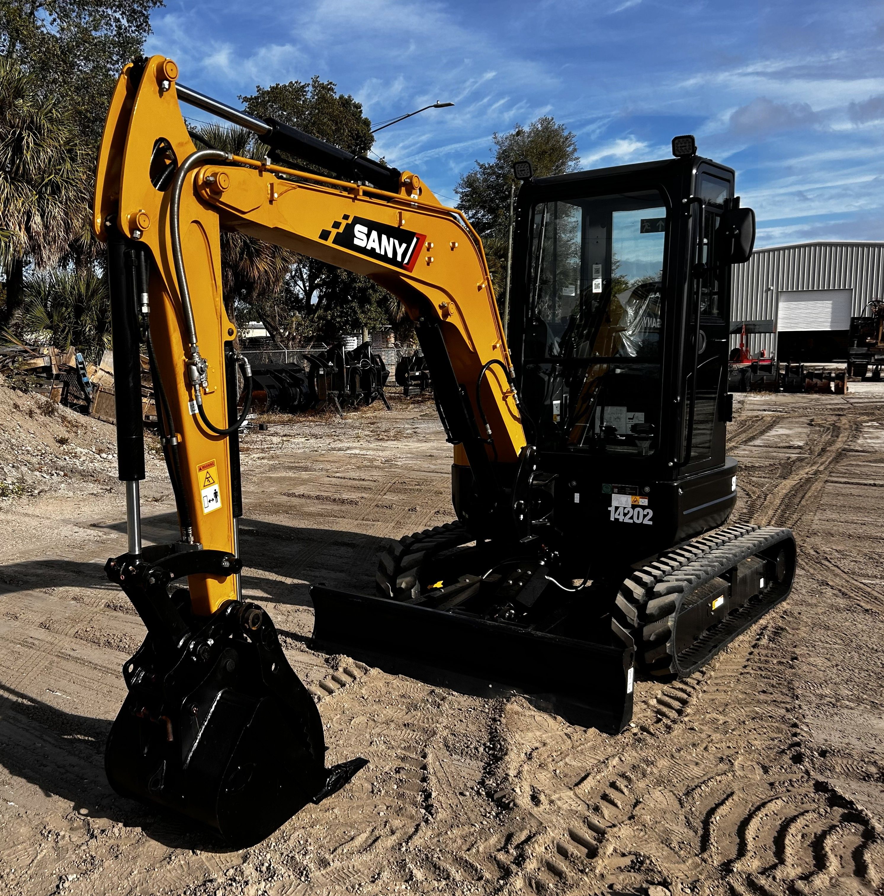 2025 SANY SY35U-CABA Photo 1 Thumbnail