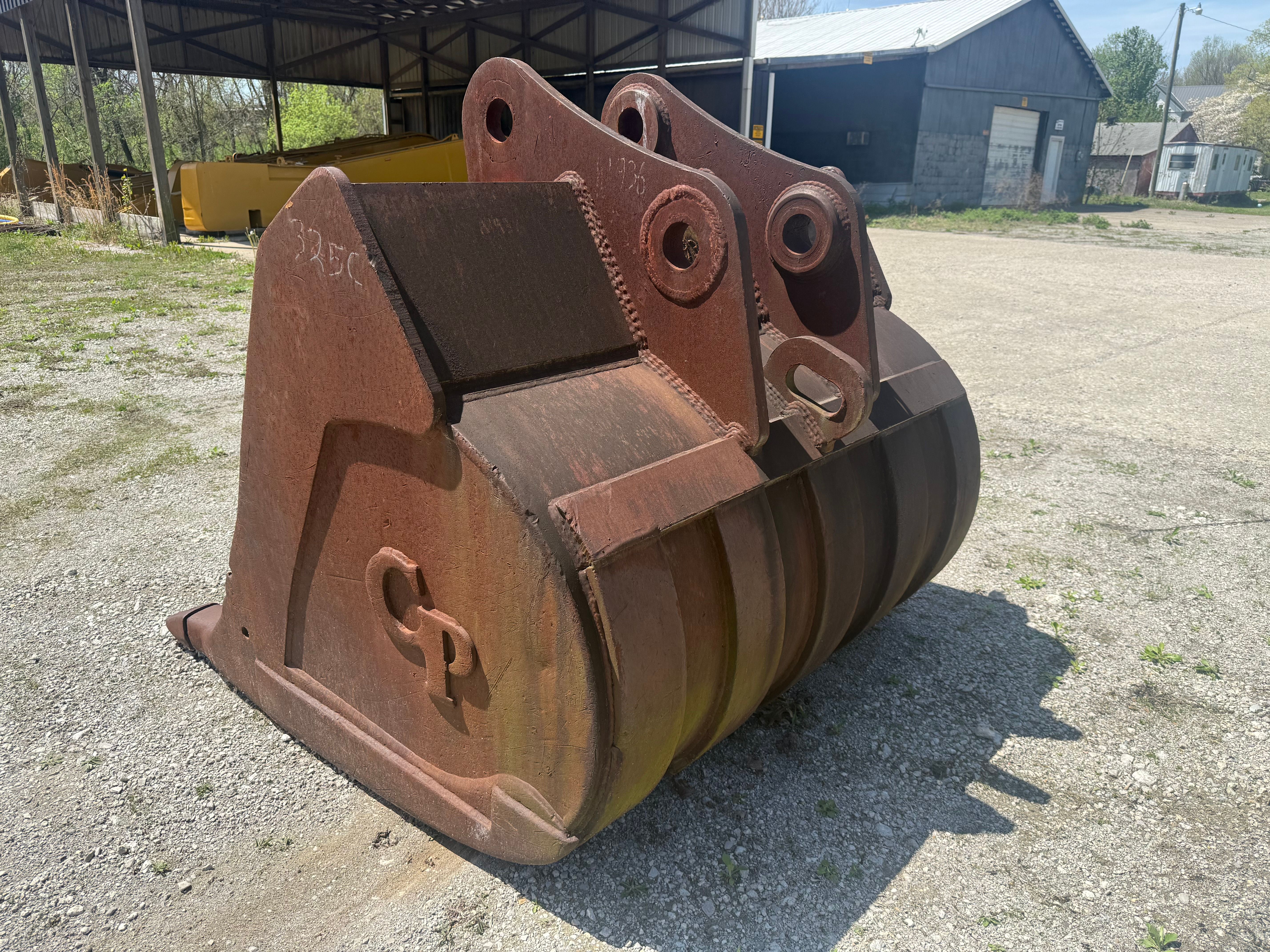 60" BUCKET FOR CAT 325C Photo 3 Thumbnail