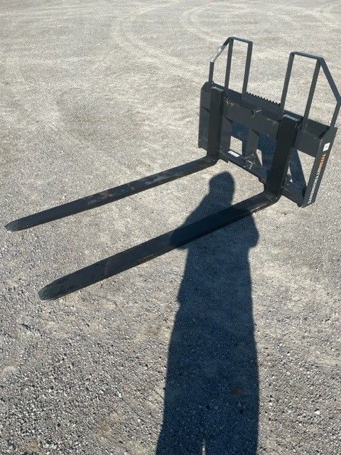 72" SKID STEER FORKS Photo 2 Thumbnail