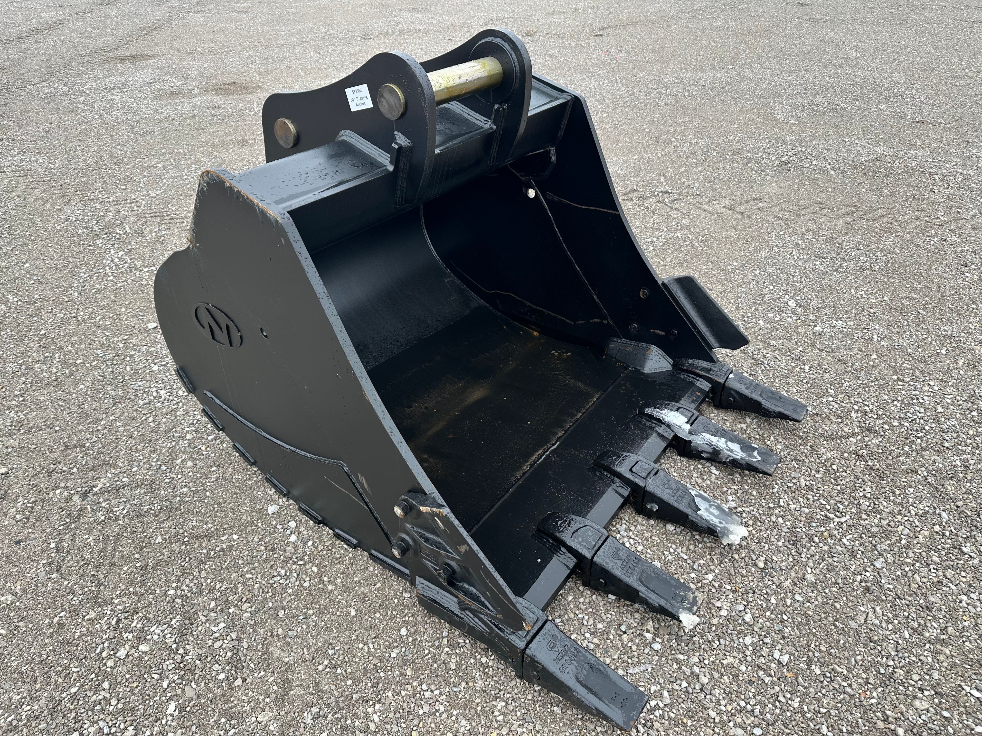 60" BUCKET FOR NEW MODEL SY335C Photo 3 Thumbnail