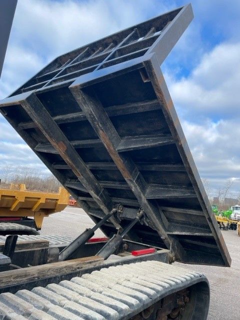 MOROOKA MST 3000VD CRAWLER CARRIER FLAT BED Photo 3 Thumbnail