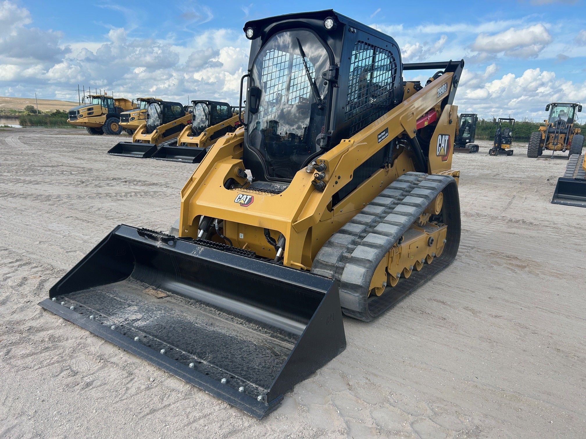 2024 CAT 299D3 Photo 1 Thumbnail