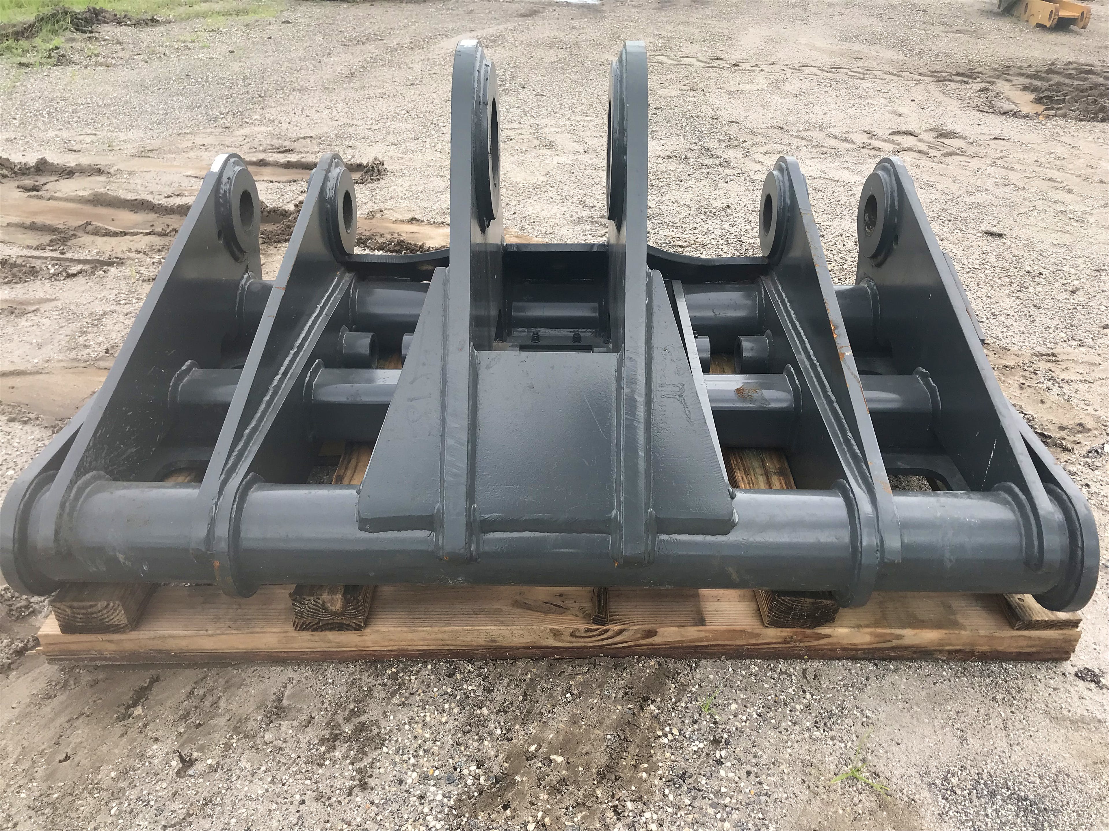 Q/C WITH MOUNTS FOR CAT 950H Photo 5 Thumbnail