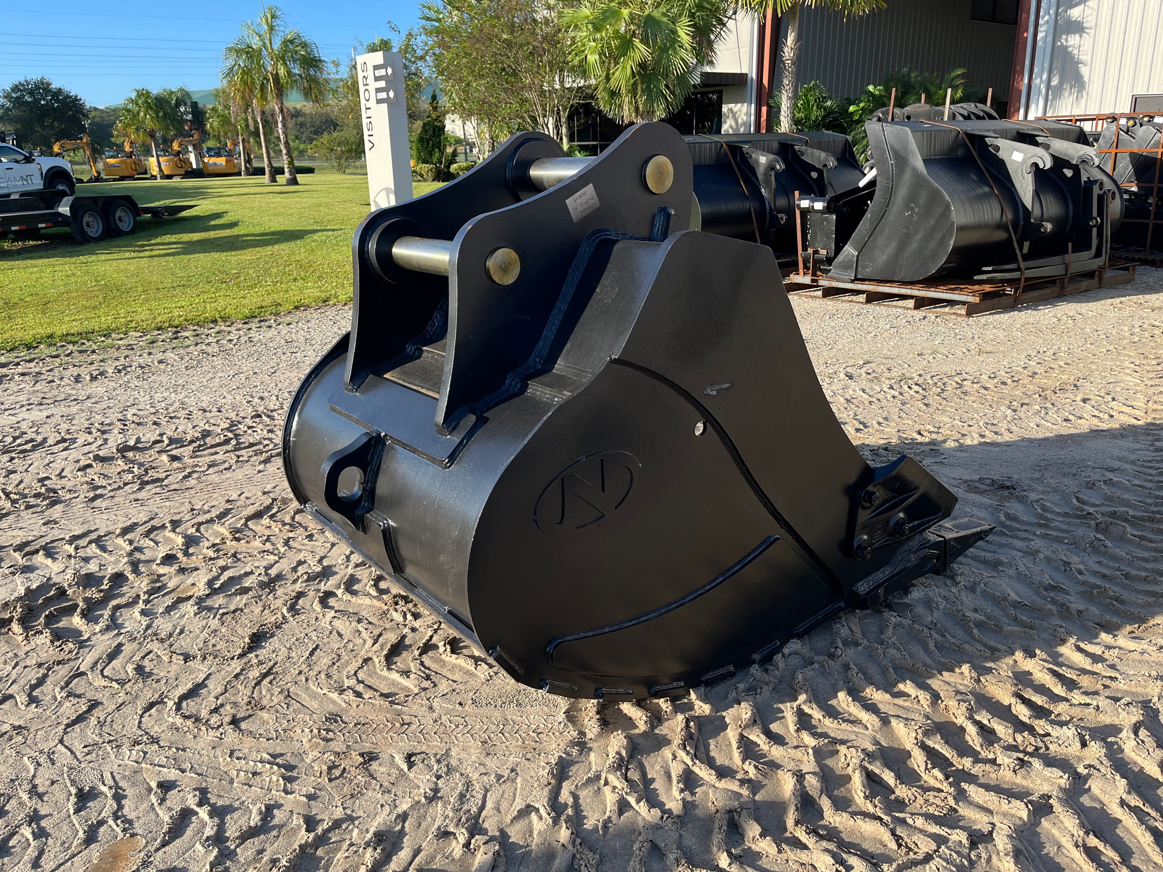 54" BUCKET FOR SY385C Photo 3 Thumbnail