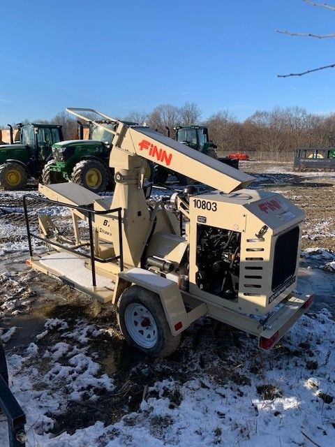 2023 B70 TRAILER MOUNTED STRAW BLOWER Photo 2 Thumbnail