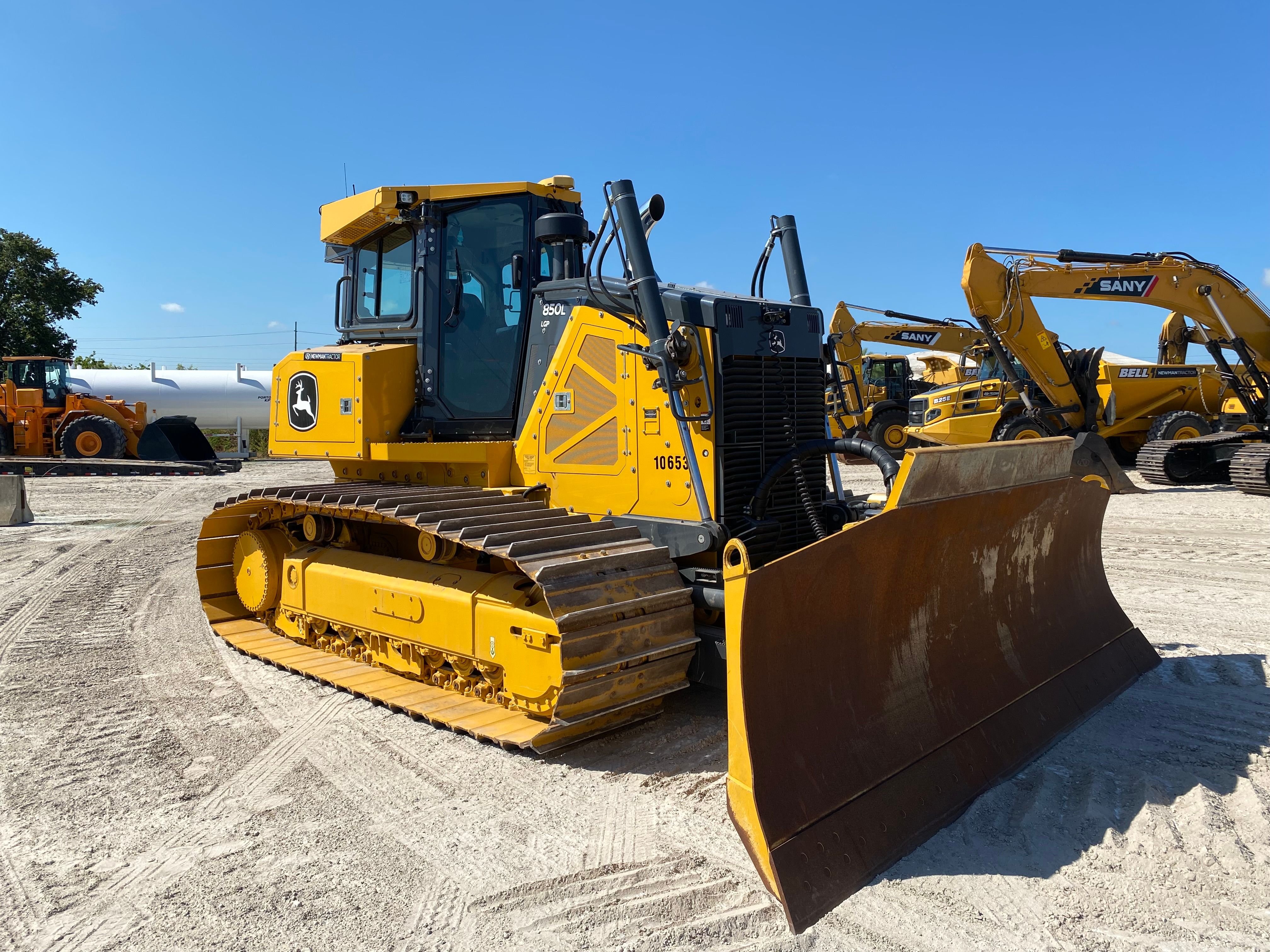 2022 JOHN DEERE 850L LGP Photo 6 Thumbnail