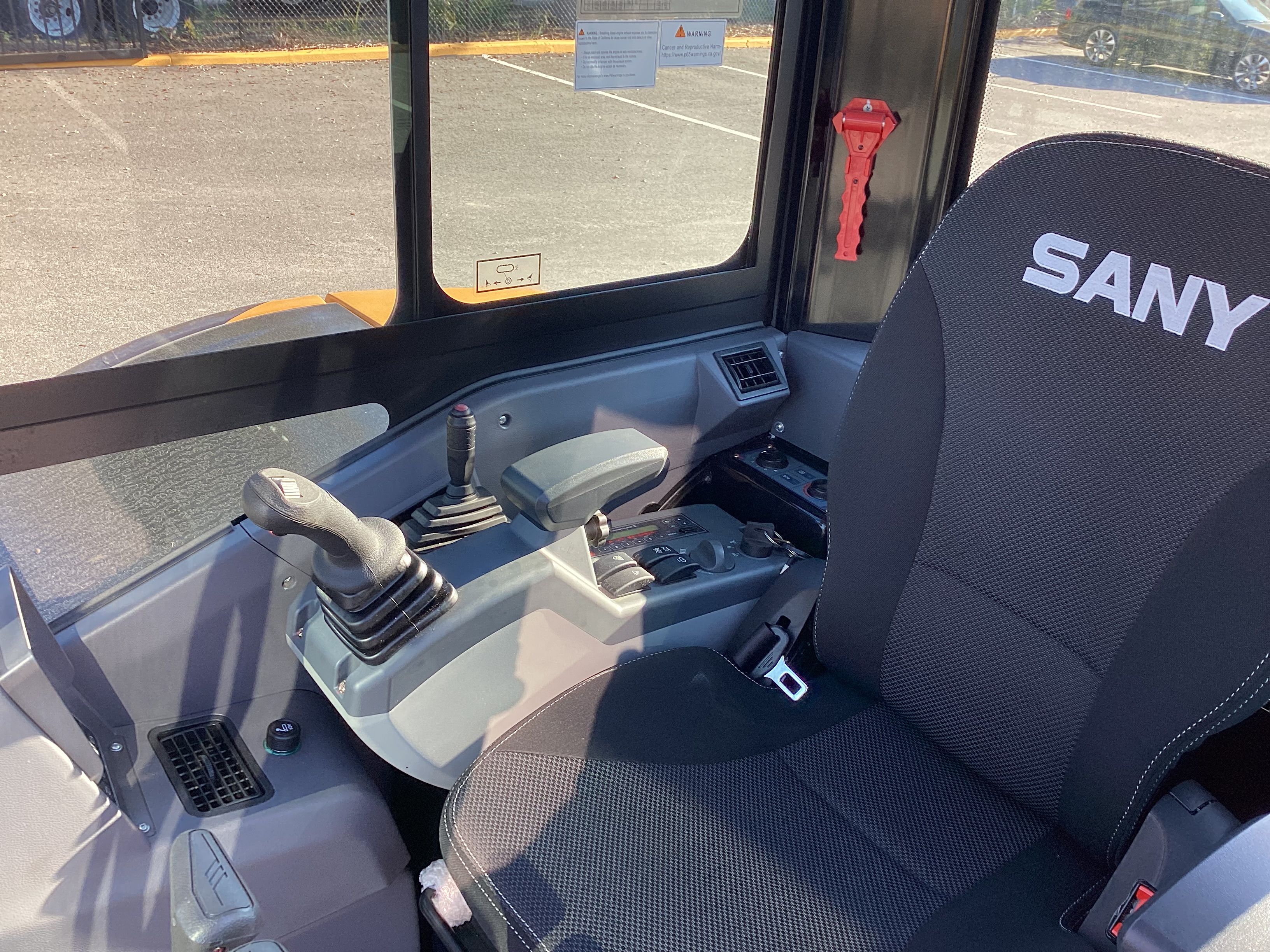 2023 SANY SY50U Photo 7 Thumbnail