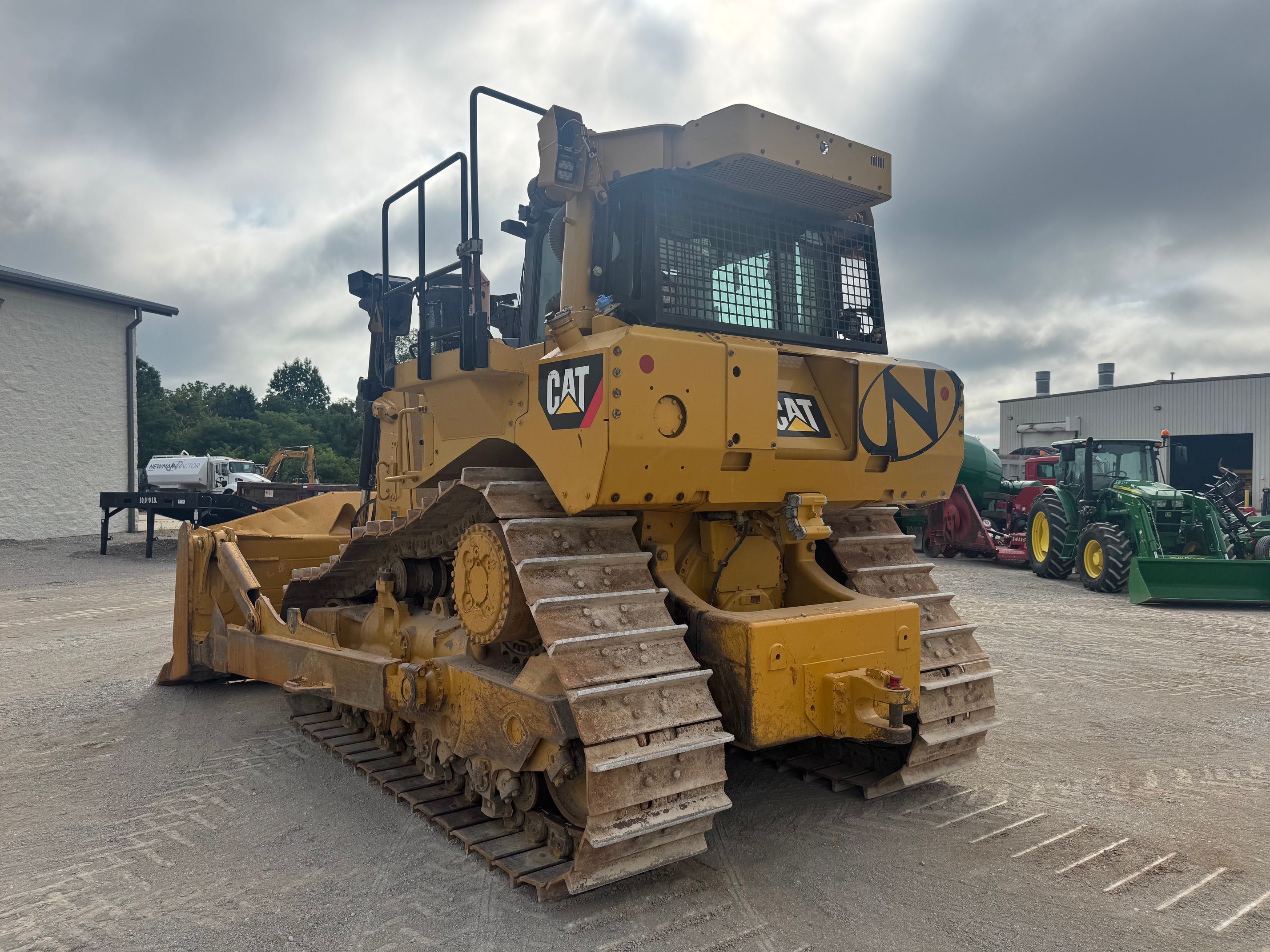 2017 CAT D8T Photo 3 Thumbnail