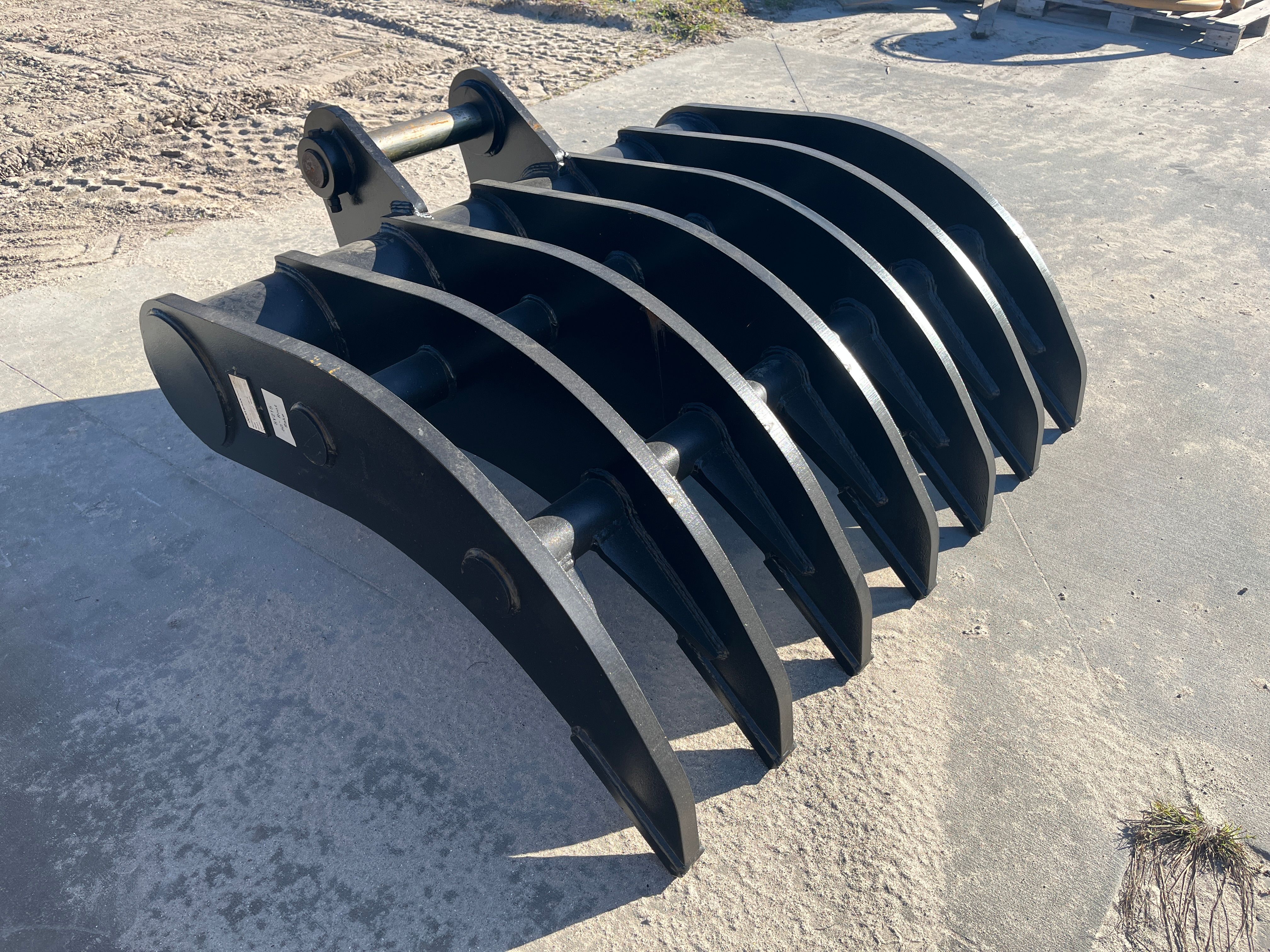 60" ROOT RAKE FOR SY215C Photo 1 Thumbnail